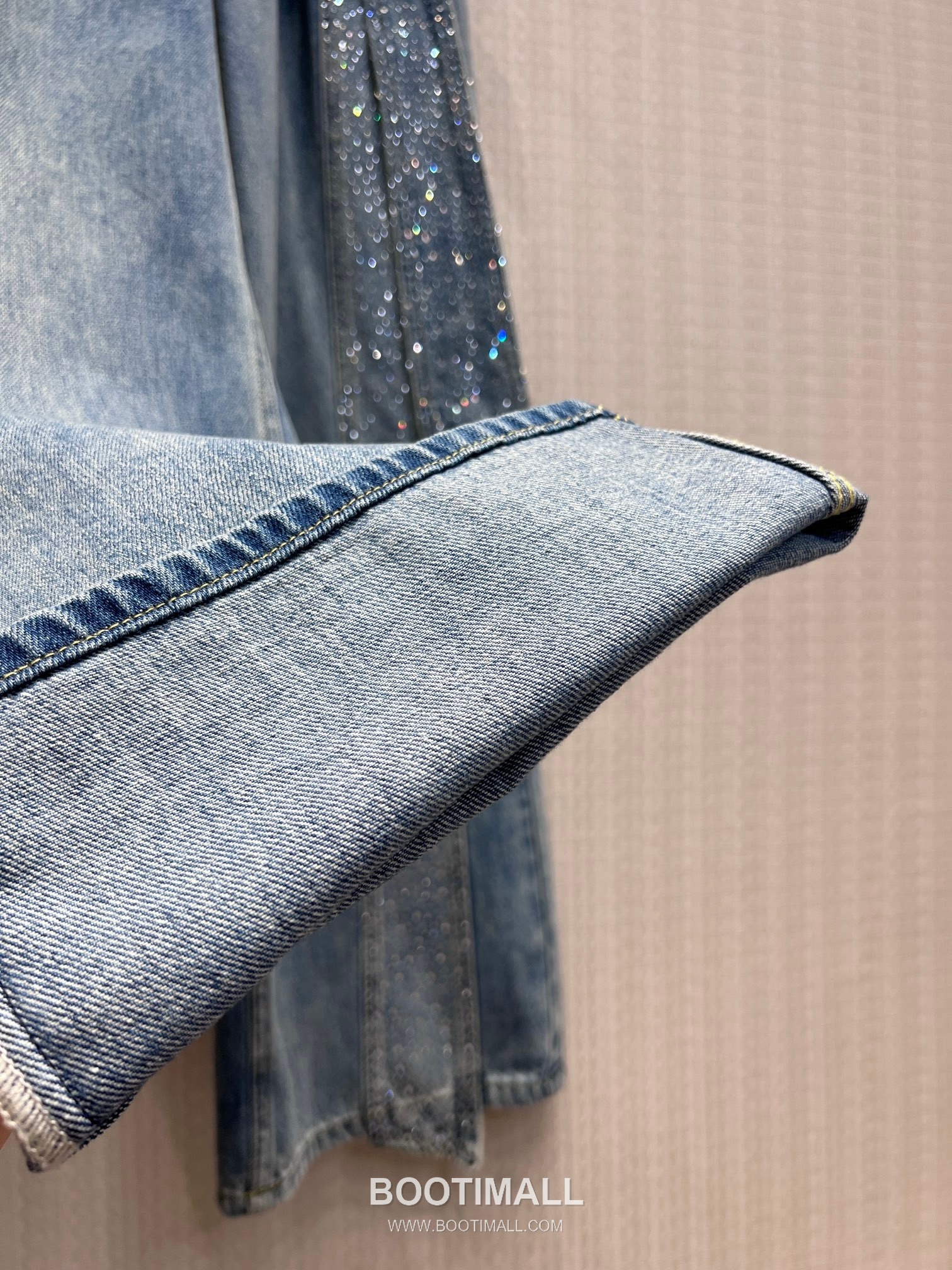 Ann Demeulemeester SS26 Cotton Bow Rhinestone Wide Denim Pants 앤드뮐미스터 SS26 코튼 리본 라인스톤 와이드 블루 팬츠 17