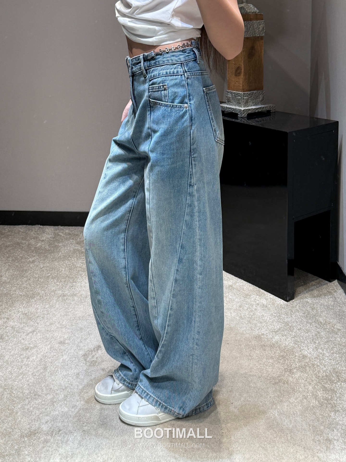 Maison Margiela SS26 Cotton Chain Detail Wide Denim Pants 메종마르지엘라 SS26 코튼 체인 디테일 와이드 블루 팬츠 8