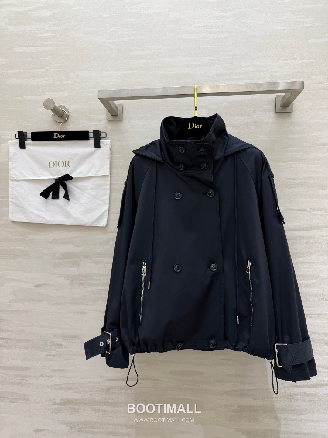 Dior SS26 Nylon Hooded Windbreaker Zip Jacket 디올 SS26 나일론 후드 집업 블랙 재킷 1