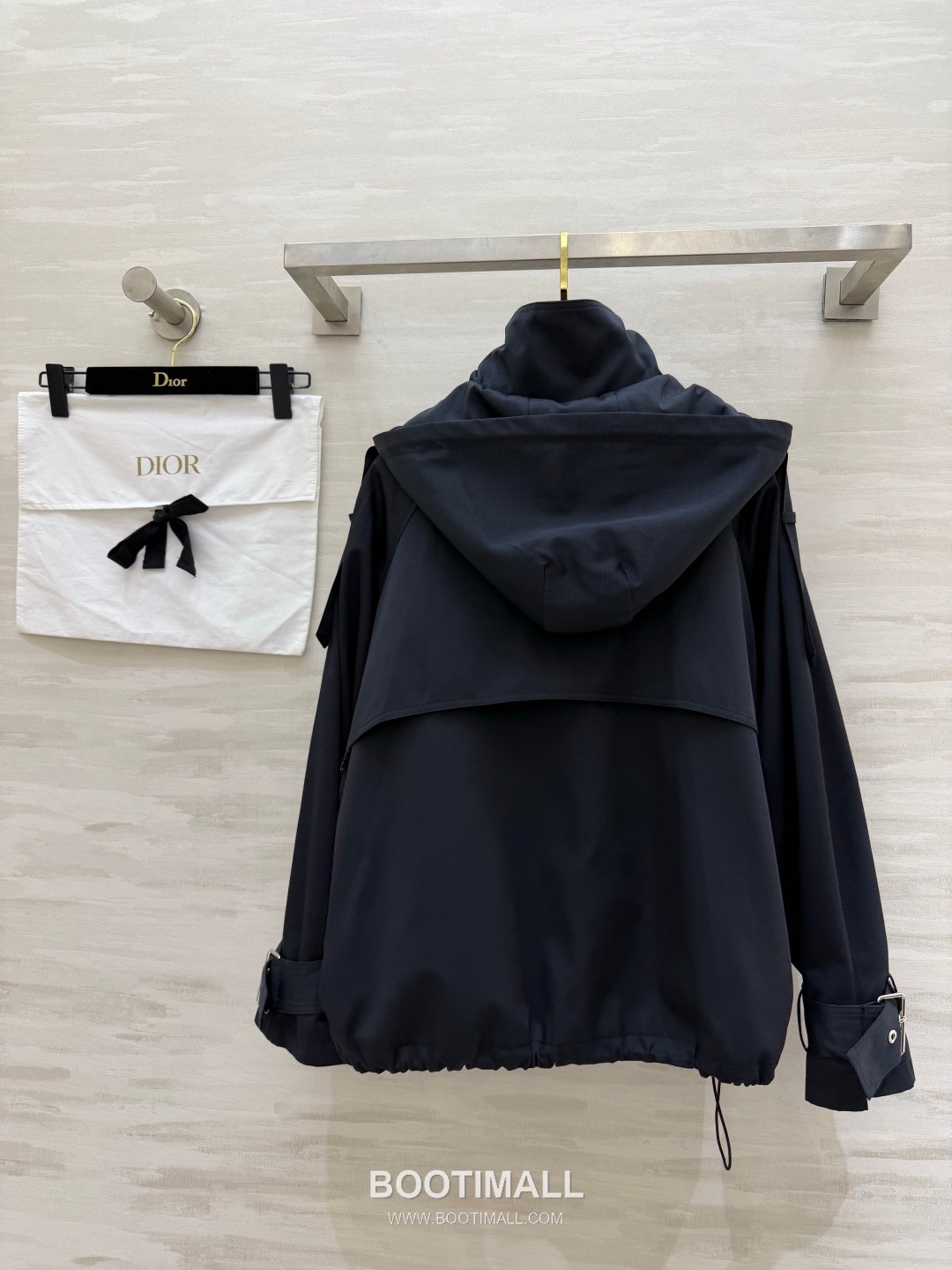Dior SS26 Nylon Hooded Windbreaker Zip Jacket 디올 SS26 나일론 후드 집업 블랙 재킷 6