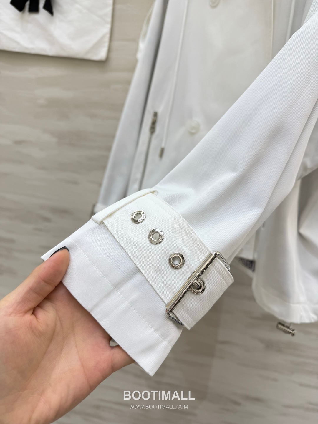 Dior SS26 Nylon Hooded Windbreaker Zip Jacket 디올 SS26 나일론 후드 집업 블랙 재킷 6