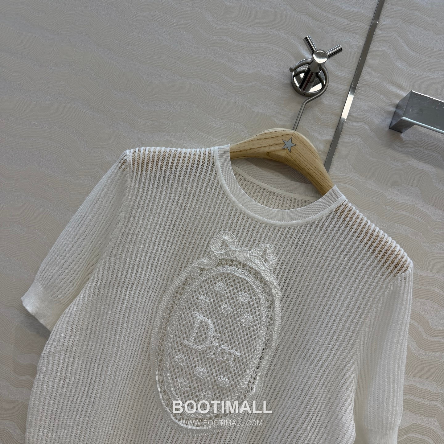 Dior SS26 Cotton Lace Embroidered Short Sleeve Blouse 디올 SS26 코튼 레이스 자수 반팔 화이트 블라우스 9