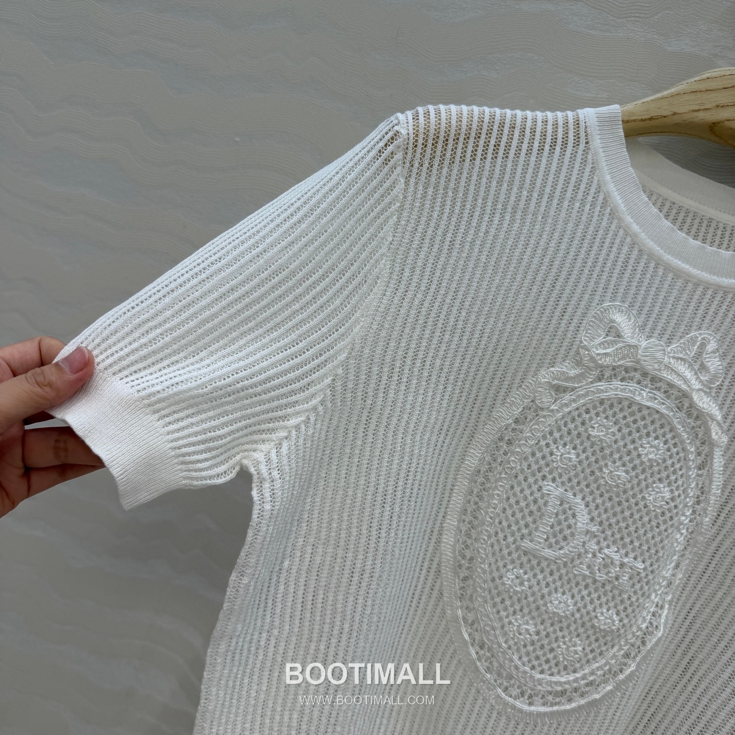 Dior SS26 Cotton Lace Embroidered Short Sleeve Blouse 디올 SS26 코튼 레이스 자수 반팔 화이트 블라우스 12