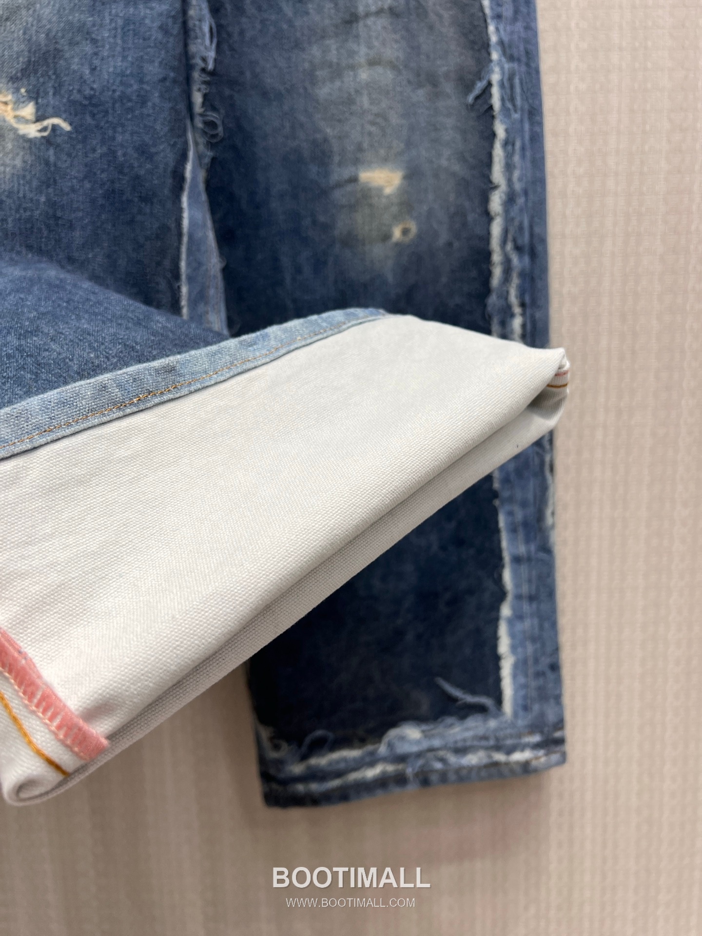 Acne Studios SS26 Cotton Denim Wide Leg Pants Distressed Destroyed Detail 아크네스튜디오 SS26 코튼 데님 와이드 팬츠 디스트로이드 디테일 블루 팬츠 17