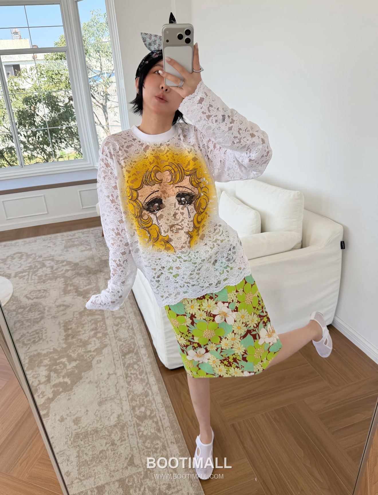 Pushbutton SS26 Polyester Lace Long Sleeve T-Shirt Graphic Print 푸시버튼 SS26 폴리에스터 레이스 긴팔 티셔츠 그래픽 프린트 화이트 티셔츠 5