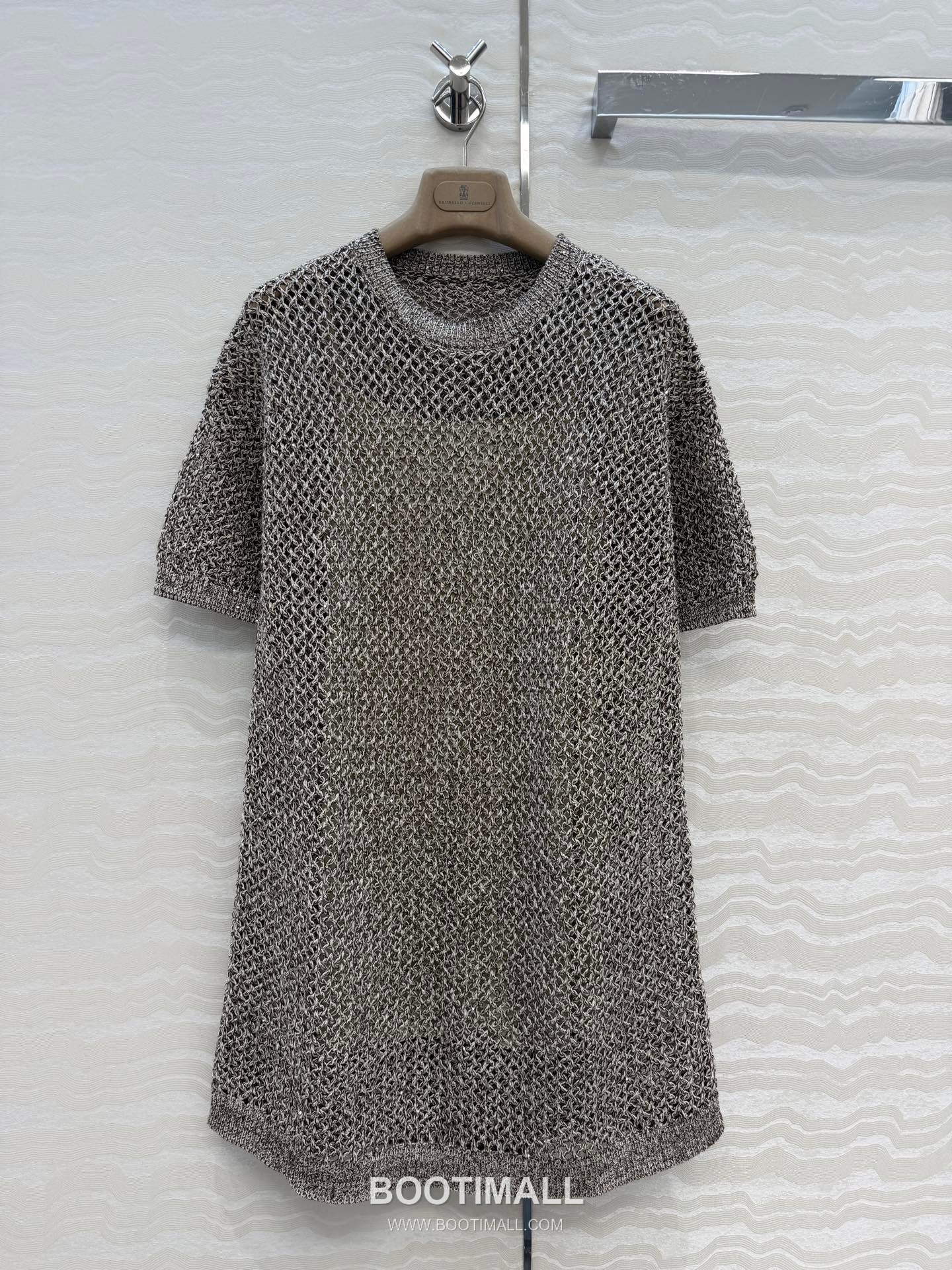 Balenciaga SS26 Linen Embroidered Sequin Openwork Loose Fit One Piece 발렌시아가 SS26 린넨 자수 시퀸 오픈워크 블랙 원피스 1
