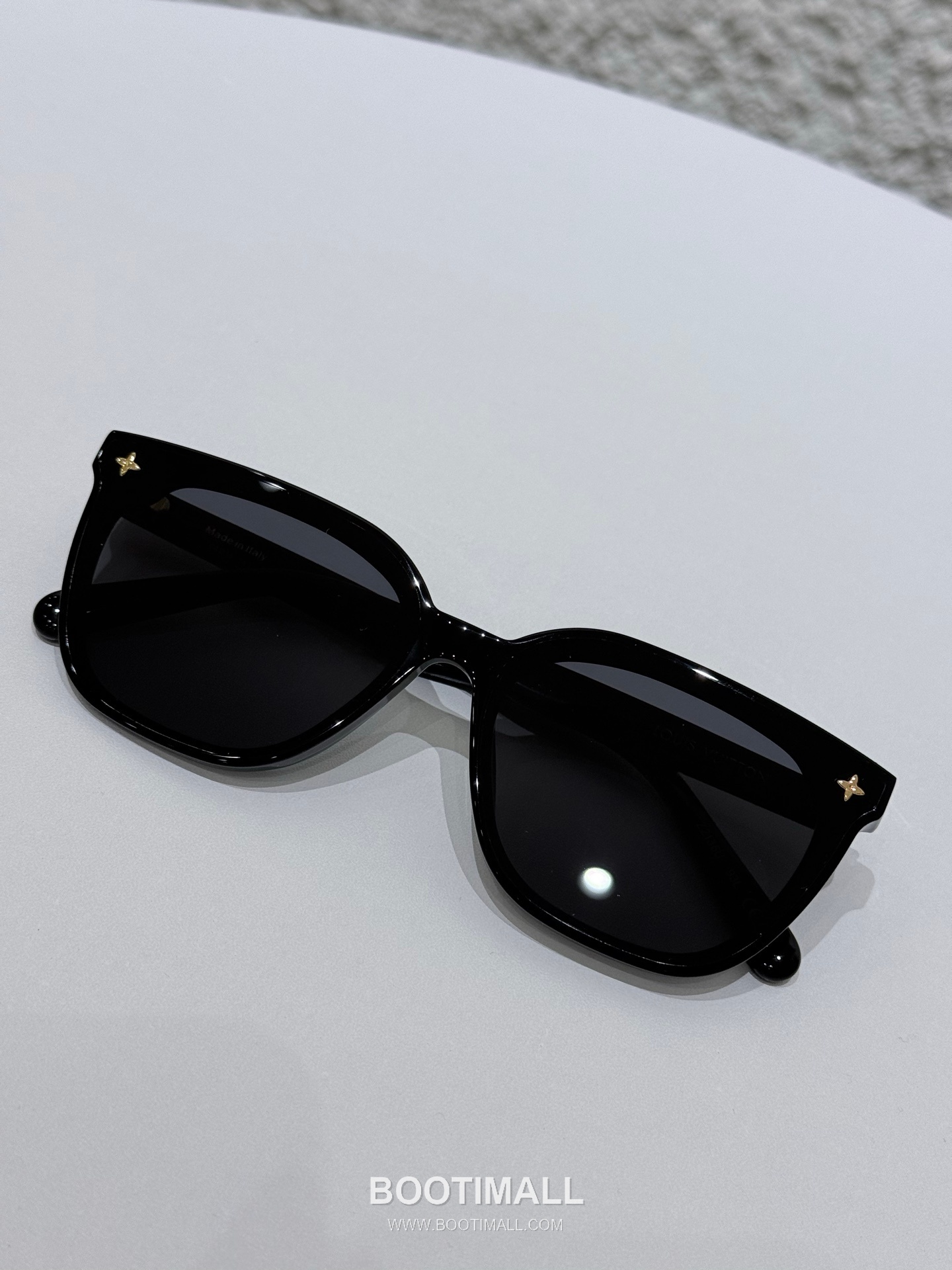 루이비통 Z2152U 아세테이트 블랙 선글라스 모노그램 로고 디테일 Louis Vuitton Z2152U Acetate Black Sunglasses Monogram Logo Detail 54mm 4