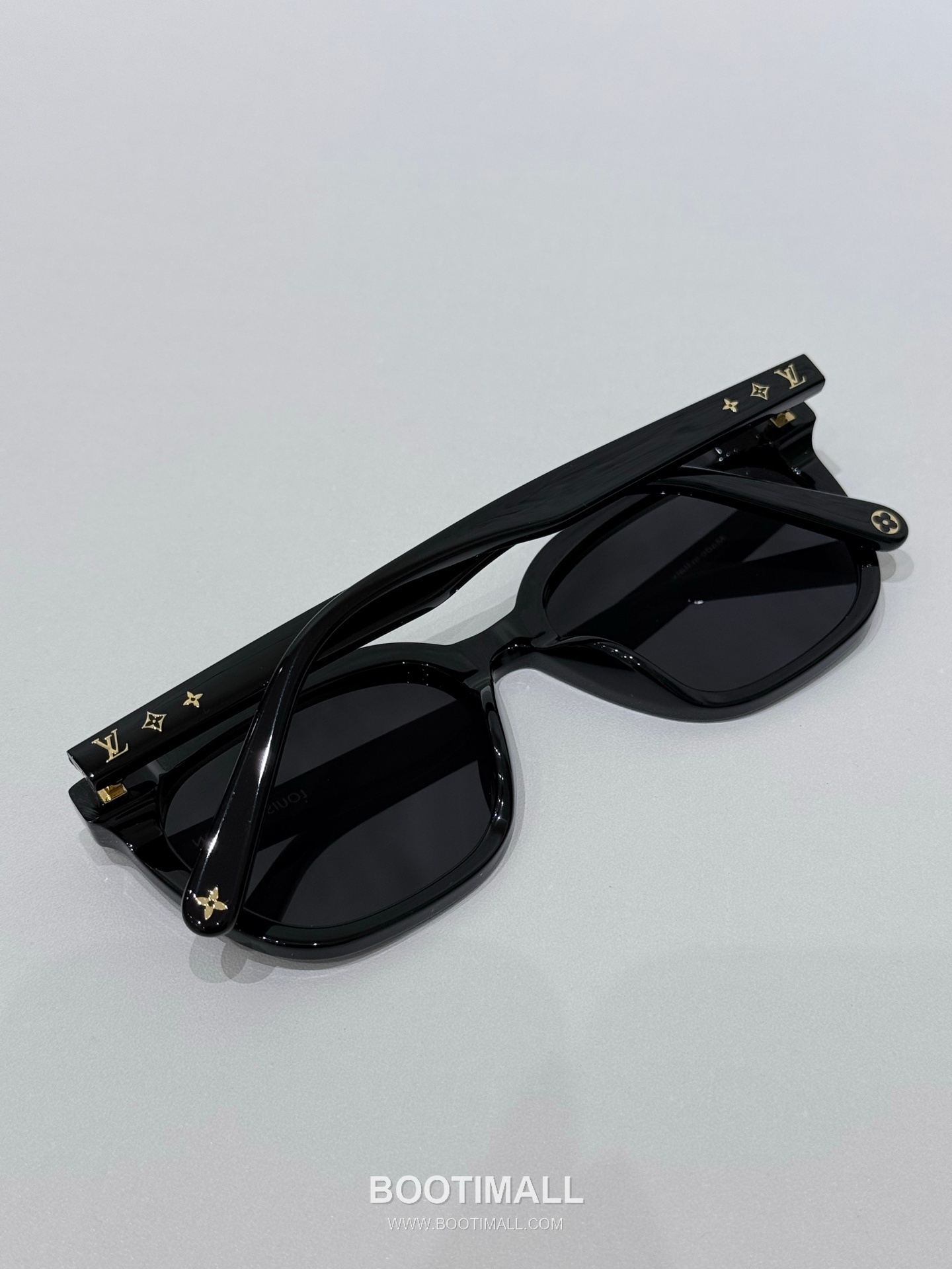 루이비통 Z2152U 아세테이트 블랙 선글라스 모노그램 로고 디테일 Louis Vuitton Z2152U Acetate Black Sunglasses Monogram Logo Detail 54mm 6