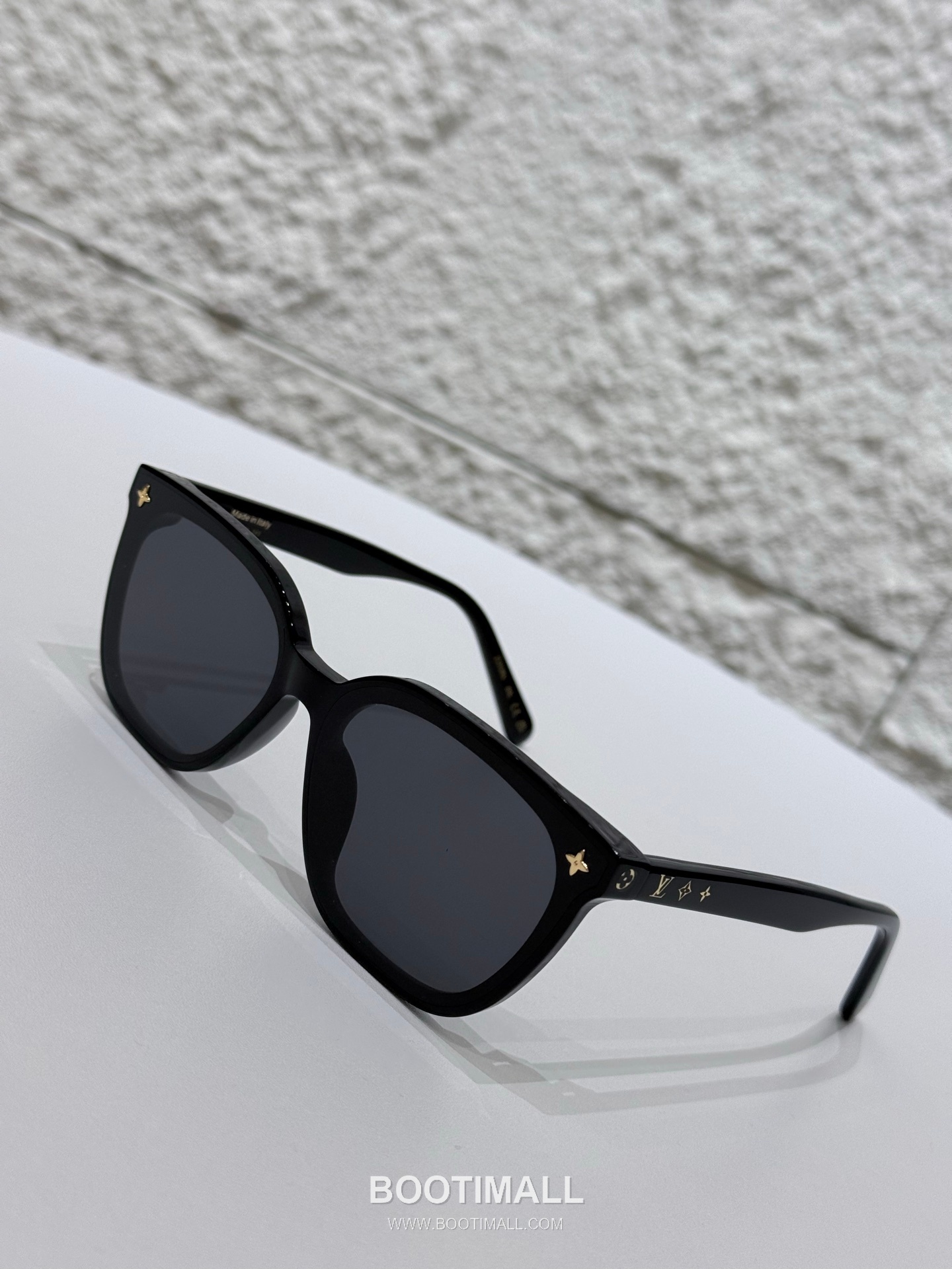 루이비통 Z2152U 아세테이트 블랙 선글라스 모노그램 로고 디테일 Louis Vuitton Z2152U Acetate Black Sunglasses Monogram Logo Detail 54mm 9