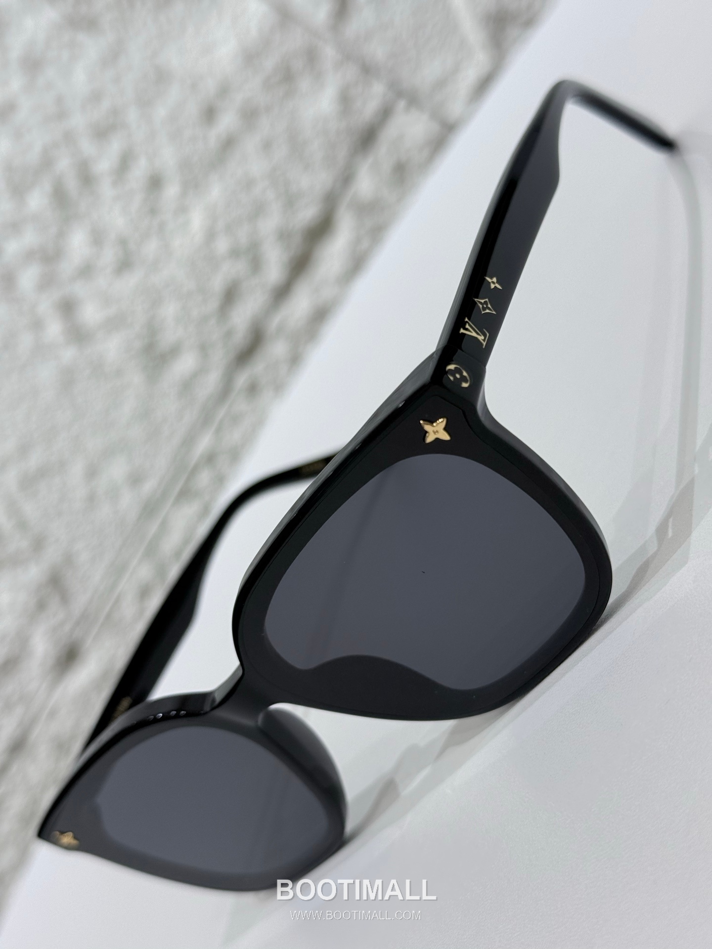 루이비통 Z2152U 아세테이트 블랙 선글라스 모노그램 로고 디테일 Louis Vuitton Z2152U Acetate Black Sunglasses Monogram Logo Detail 54mm 10