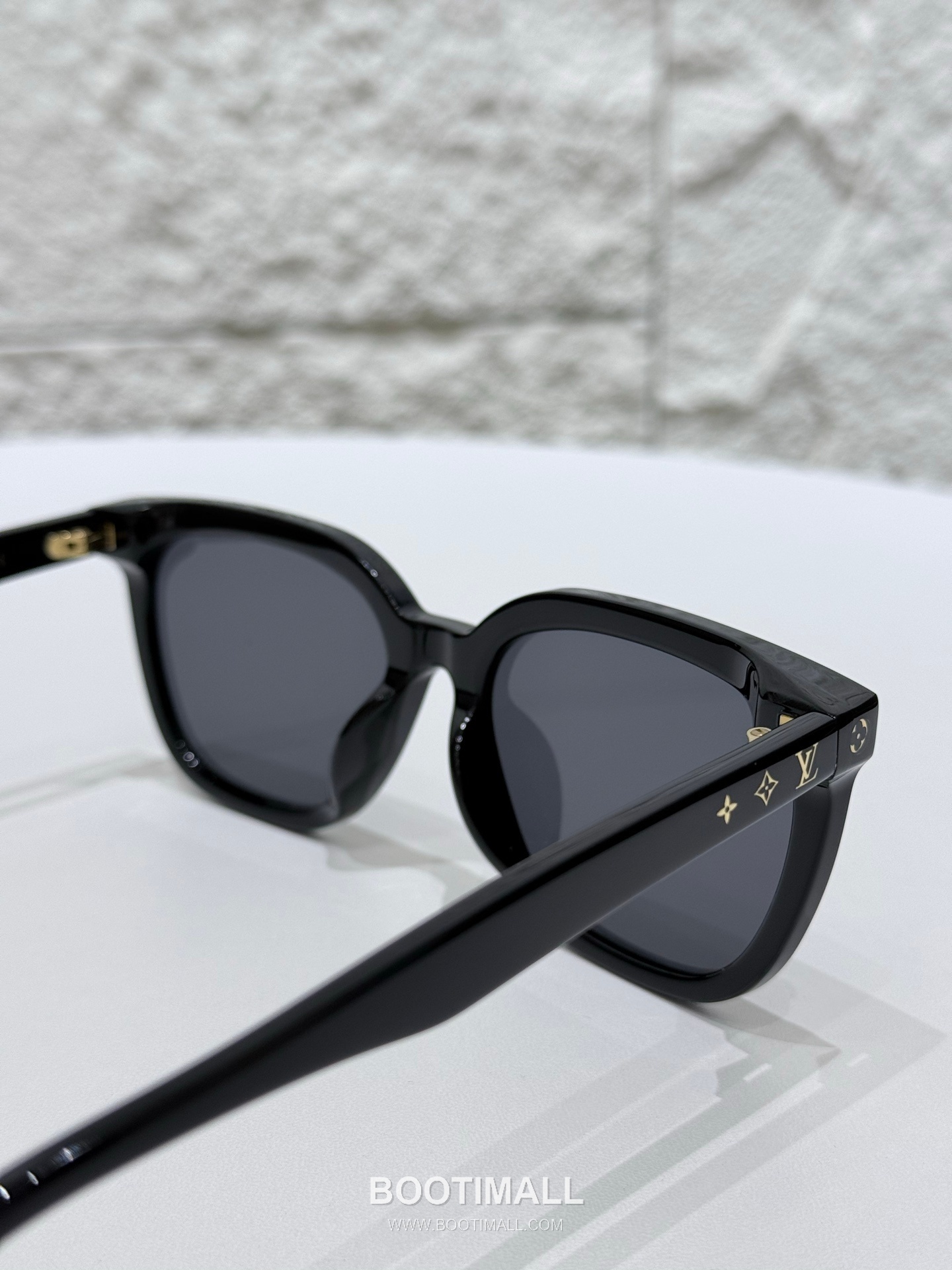 루이비통 Z2152U 아세테이트 블랙 선글라스 모노그램 로고 디테일 Louis Vuitton Z2152U Acetate Black Sunglasses Monogram Logo Detail 54mm 13