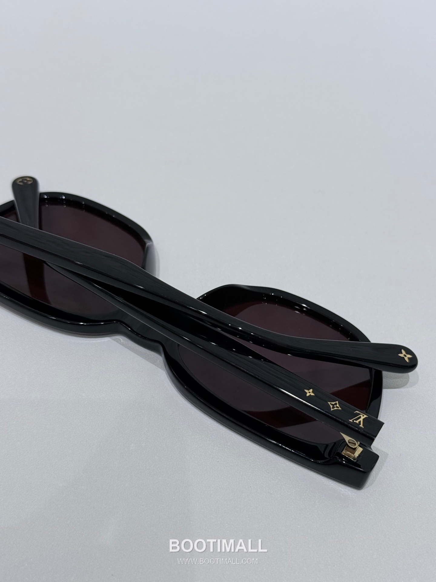 루이비통 Z2152U 아세테이트 블랙 선글라스 모노그램 로고 디테일 Louis Vuitton Z2152U Acetate Black Sunglasses Monogram Logo Detail 54mm 5