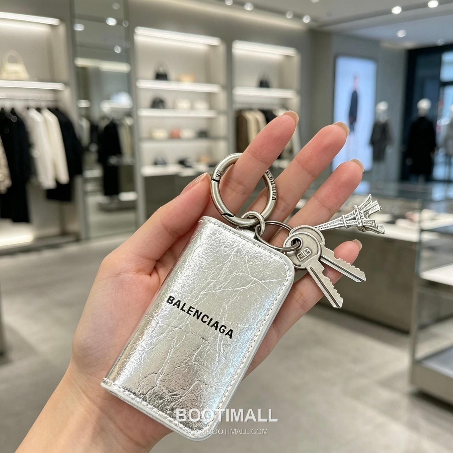 발렌시아가 에펠타워 카드 슬롯 레더 블랙 키링 카드지갑 Balenciaga Eiffel Tower Card Slot Leather Black Keyring Card Holder 10cm 5