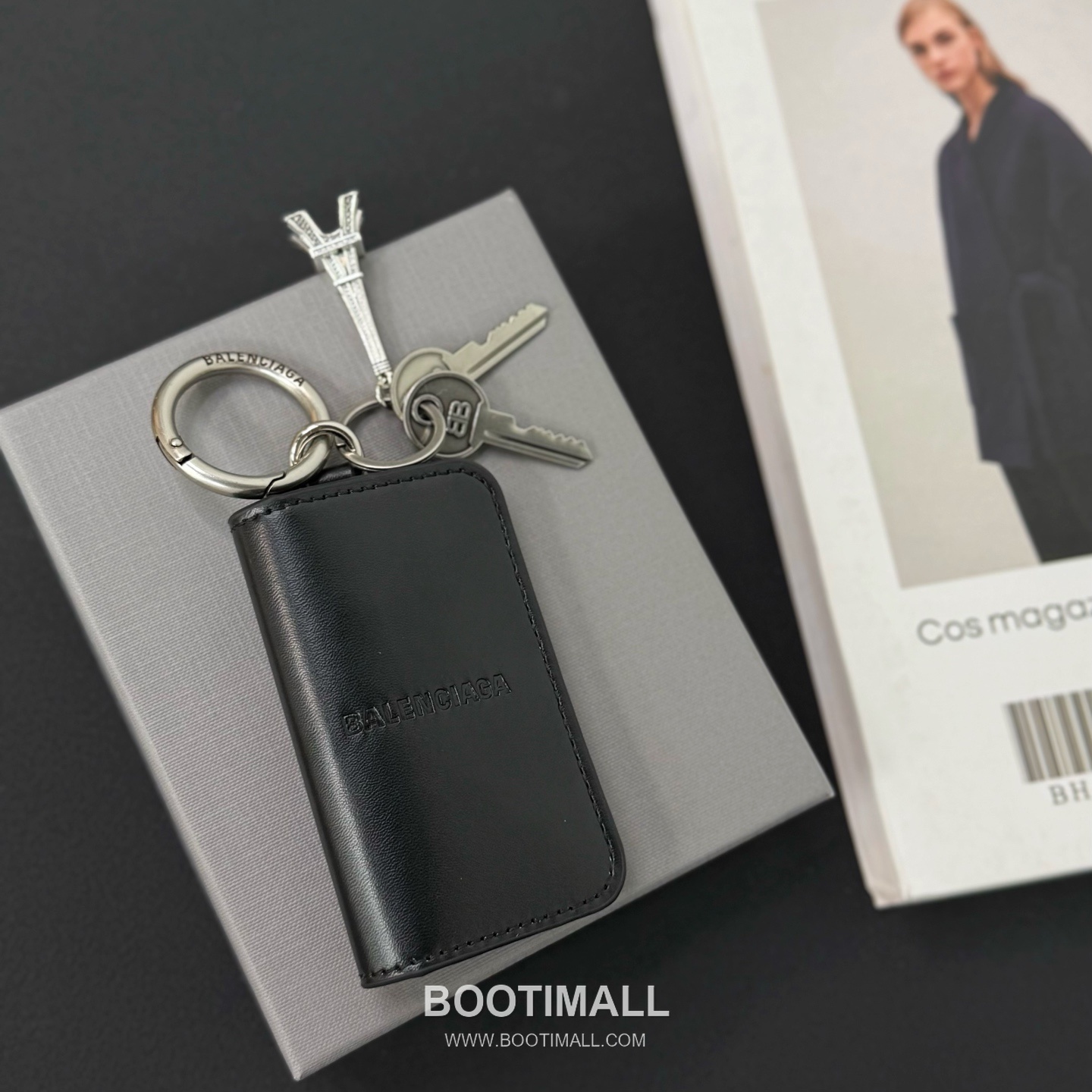 발렌시아가 에펠타워 카드 슬롯 레더 블랙 키링 카드지갑 Balenciaga Eiffel Tower Card Slot Leather Black Keyring Card Holder 10cm 15