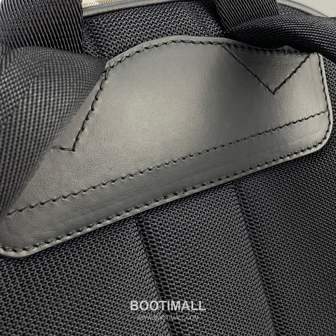 버버리 체크 캔버스 카프스킨 브라운 백팩 Burberry Check Canvas Calfskin Brown Backpack 42.5cm 30