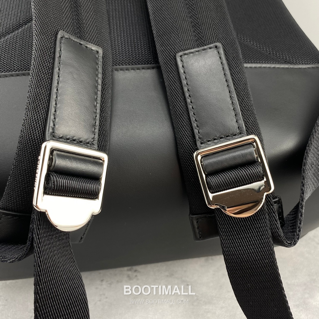 버버리 체크 캔버스 카프스킨 브라운 백팩 Burberry Check Canvas Calfskin Brown Backpack 42.5cm 25