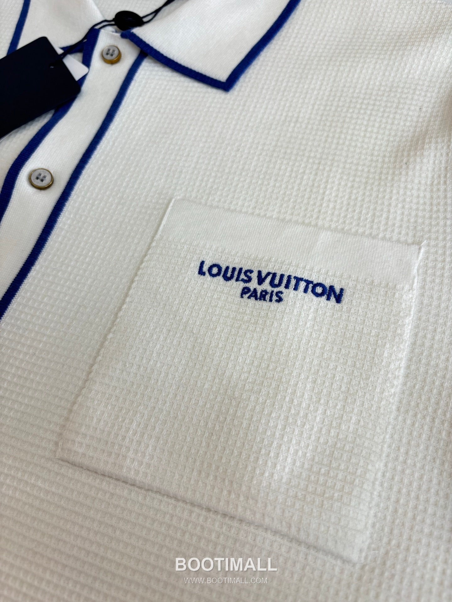 루이비통 2026 SS 코튼 실크 블루 로고 자수 와플 니트 반팔 화이트 가디건 Louis Vuitton 2026 SS Cotton Silk Blue Logo Embroidered Waffle Knit Short Sleeve Cardigan D31563 M 6