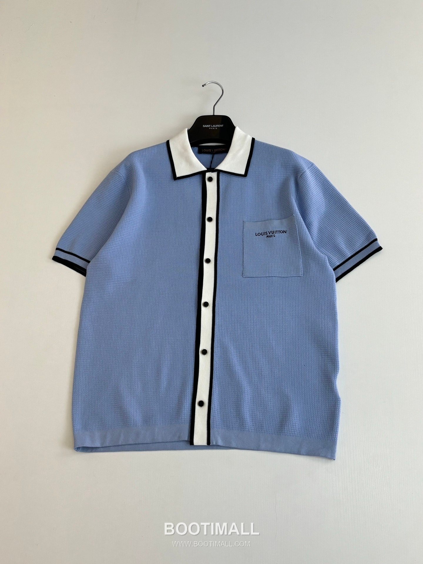 루이비통 2026 SS 코튼 실크 블루 로고 자수 와플 니트 반팔 블루 가디건 Louis Vuitton 2026 SS Cotton Silk Blue Logo Embroidered Waffle Knit Short Sleeve Cardigan D31563 M 3