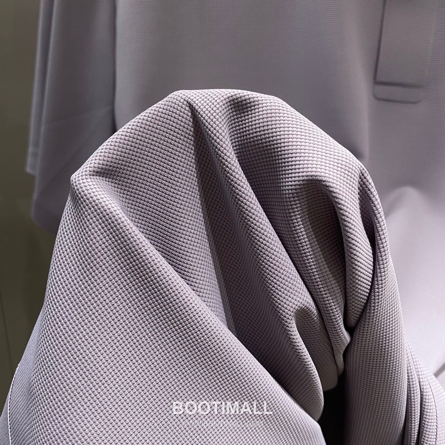 버버리 2026 FW 나일론 스판 블랙 로고 패치 와플 니트 카라 반팔 퍼플 티셔츠 Burberry 2026 FW Nylon Spandex Black Logo Patch Waffle Knit Polo Short Sleeve T-Shirt D23526 52 7