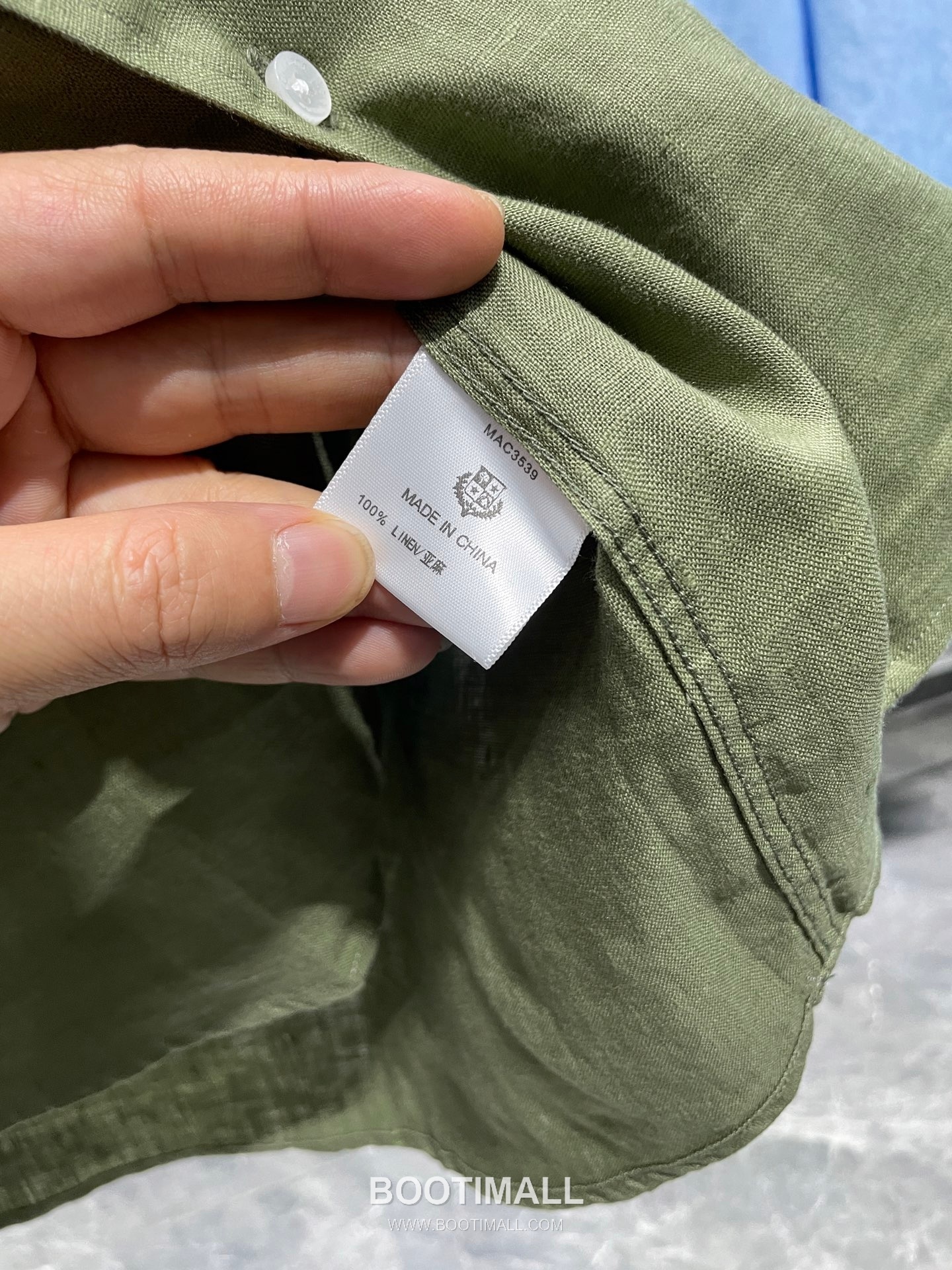 로로피아나 2026 SS 린넨 브라운 로고 자수 클래식 레귤러핏 셔츠 카키 Loro Piana 2026 SS Linen Brown Logo Embroidered Classic Regular Fit Shirt D31544 M 9