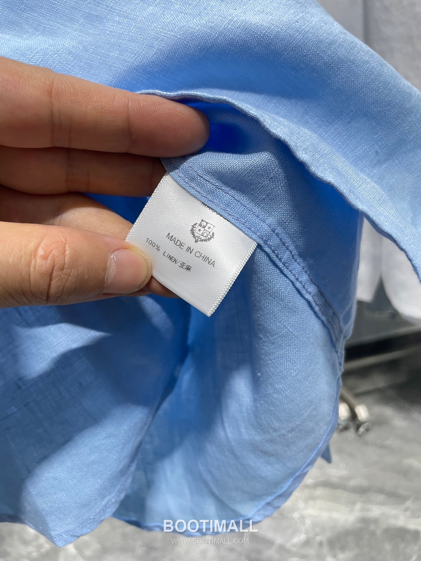 로로피아나 2026 SS 린넨 브라운 로고 자수 클래식 레귤러핏 셔츠 블루 Loro Piana 2026 SS Linen Brown Logo Embroidered Classic Regular Fit Shirt D31544 M 9