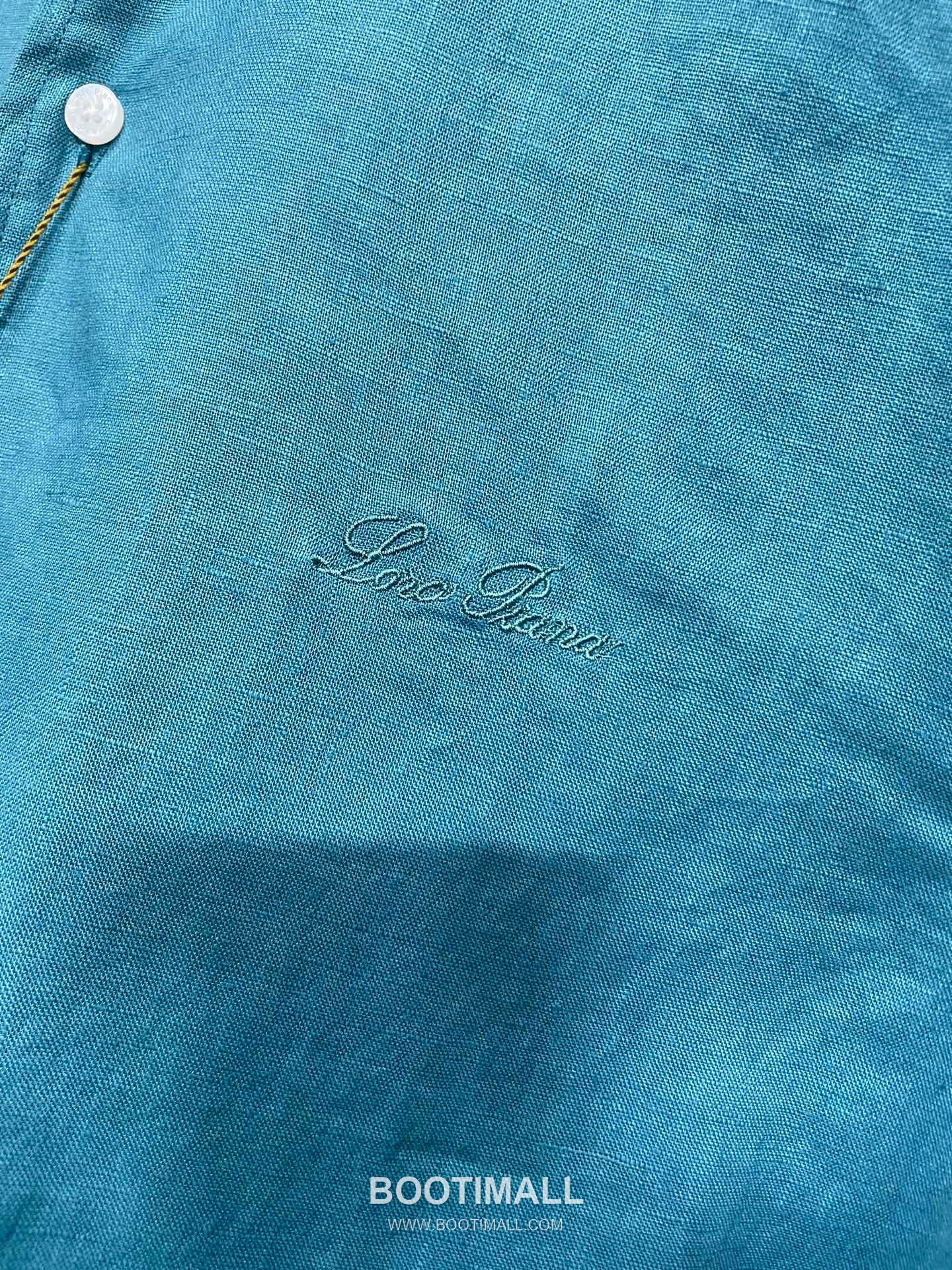 로로피아나 2026 SS 린넨 브라운 로고 자수 클래식 레귤러핏 셔츠 코빌트 Loro Piana 2026 SS Linen Brown Logo Embroidered Classic Regular Fit Shirt D31544 M 4