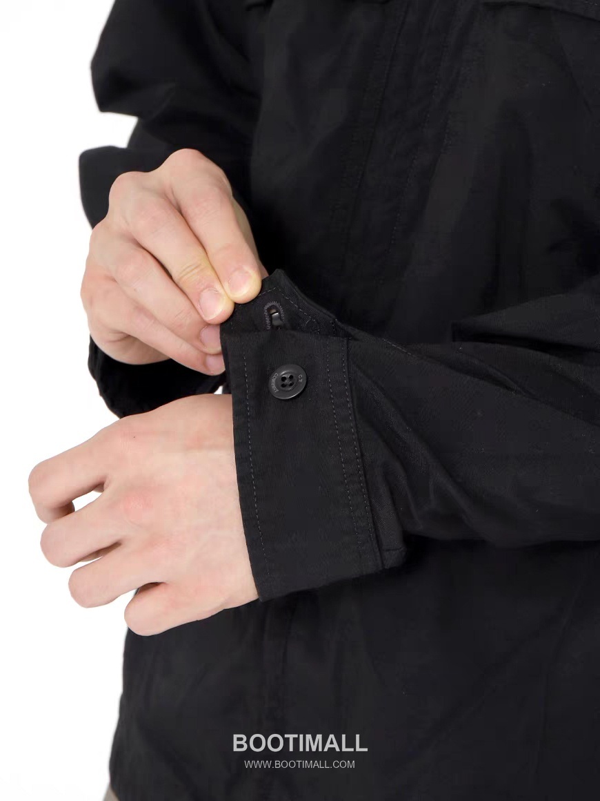 씨피컴퍼니 2026 SS 나일론 블랙 로고 지퍼 포켓 후드 기능성 재킷 C.P. Company 2026 SS Nylon Black Logo Zip Pocket Hooded Functional Jacket 13