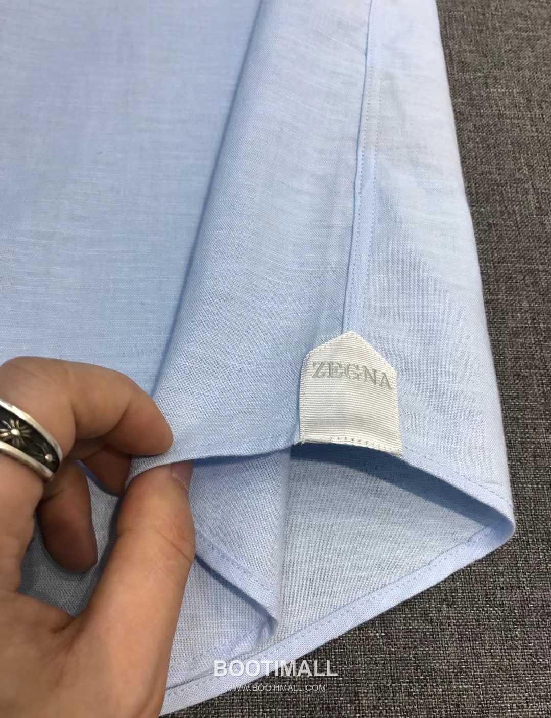 제냐 2026 SS 린넨 화이트 스탠드칼라 히든버튼 레귤러핏 블루 셔츠 Zegna 2026 SS Linen White Stand Collar Hidden Button Regular Fit Shirt D27564 S 8