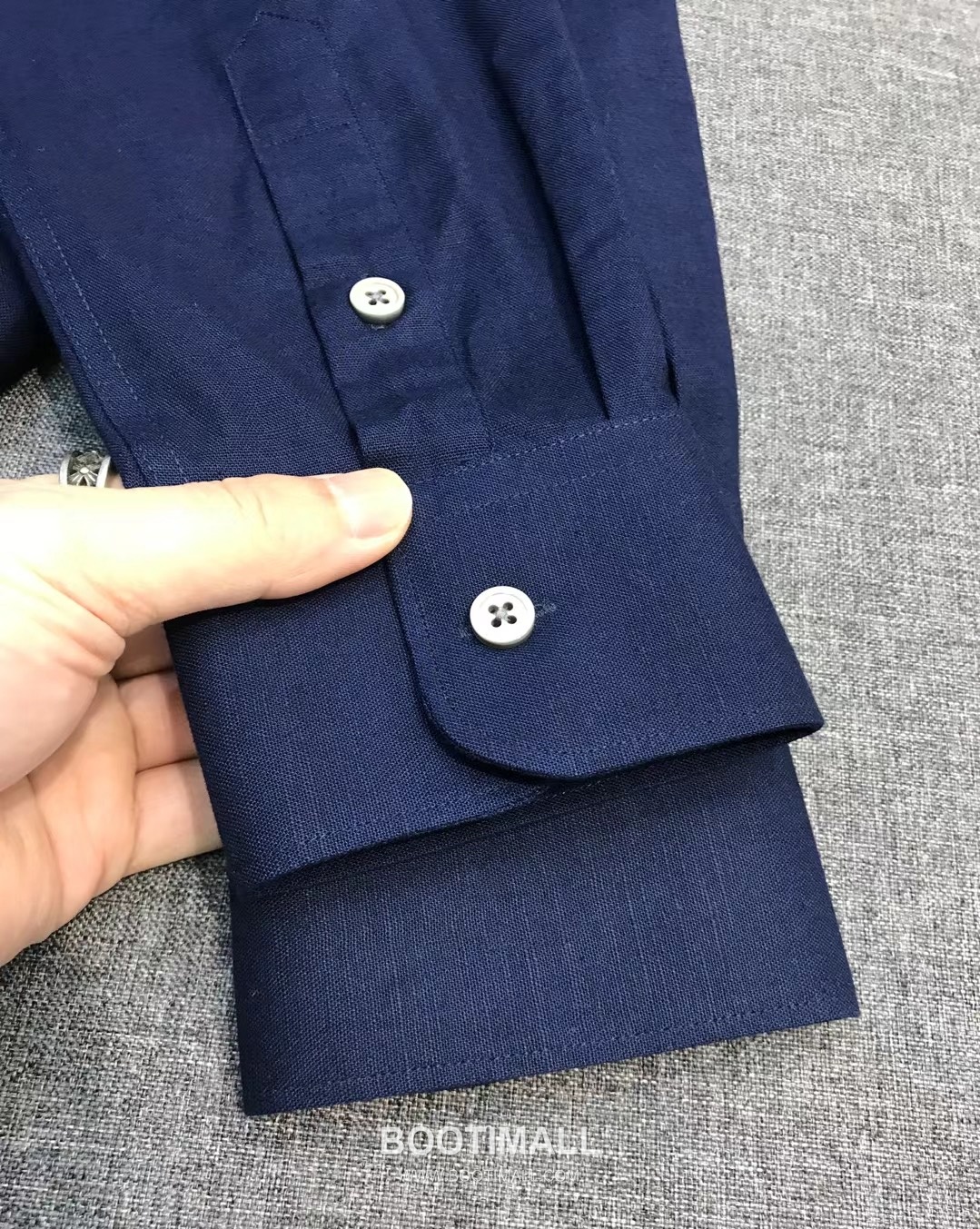 제냐 2026 SS 린넨 화이트 스탠드칼라 히든버튼 레귤러핏 네이비 셔츠 Zegna 2026 SS Linen White Stand Collar Hidden Button Regular Fit Shirt D27564 S 8