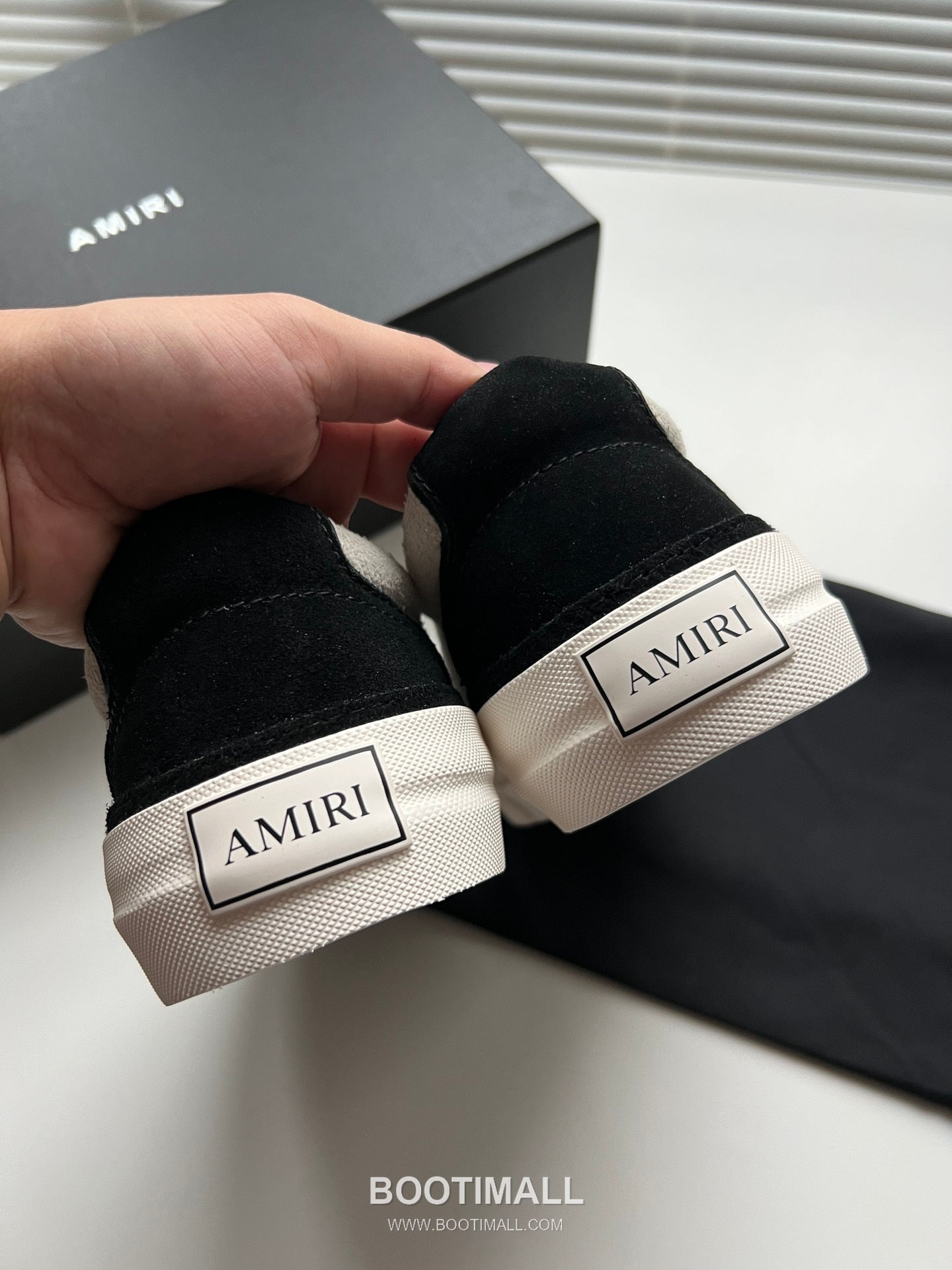 아미리 선셋 스케이트 로우 스웨이드 핑크 스타 로고 스니커즈 블랙 AMIRI SUNSET SKATE LOW Suede Pink Star Logo Sneakers 4