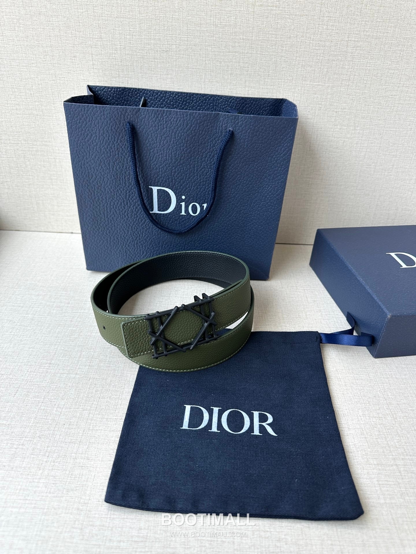 디올 카나주 패턴 카프스킨 블랙 단면 벨트 로고 카나주 버클 Dior Cannage Pattern Calfskin Belt with Logo Cannage Buckle 3.5cm 6