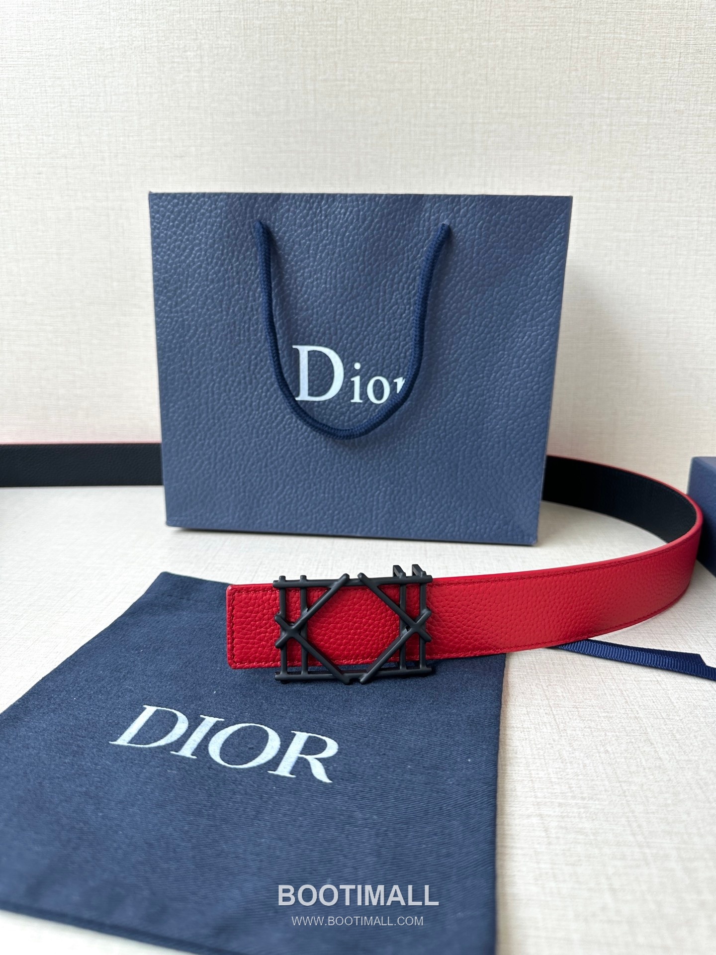 디올 카나주 패턴 카프스킨 블랙 단면 벨트 로고 카나주 버클 Dior Cannage Pattern Calfskin Belt with Logo Cannage Buckle 3.5cm 5