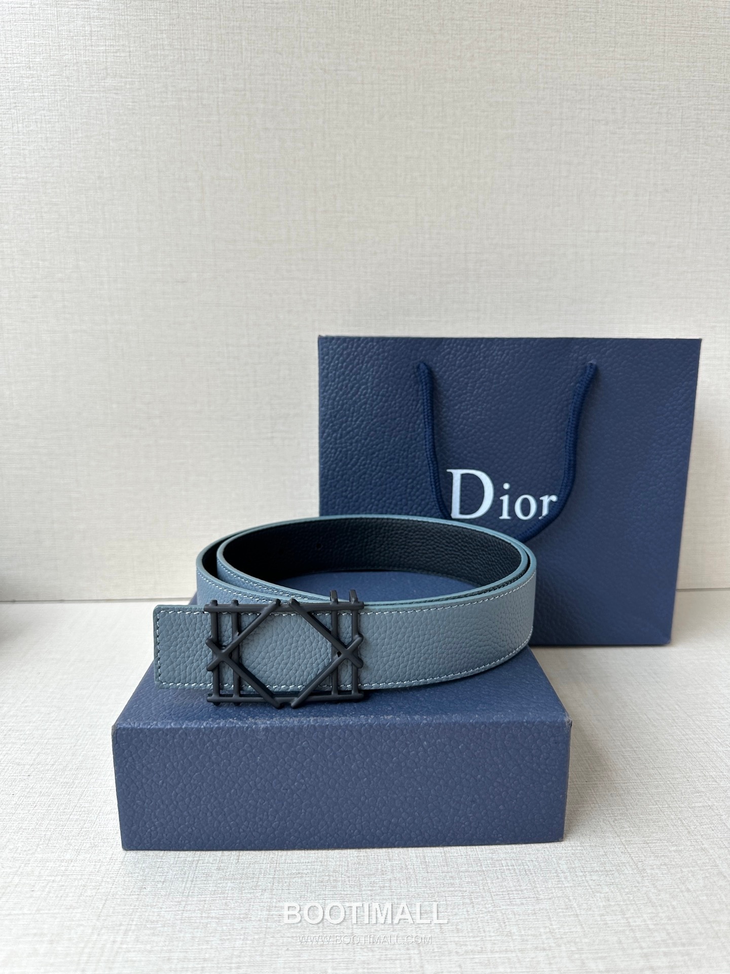 디올 카나주 패턴 카프스킨 블랙 단면 벨트 로고 카나주 버클 Dior Cannage Pattern Calfskin Belt with Logo Cannage Buckle 3.5cm 2