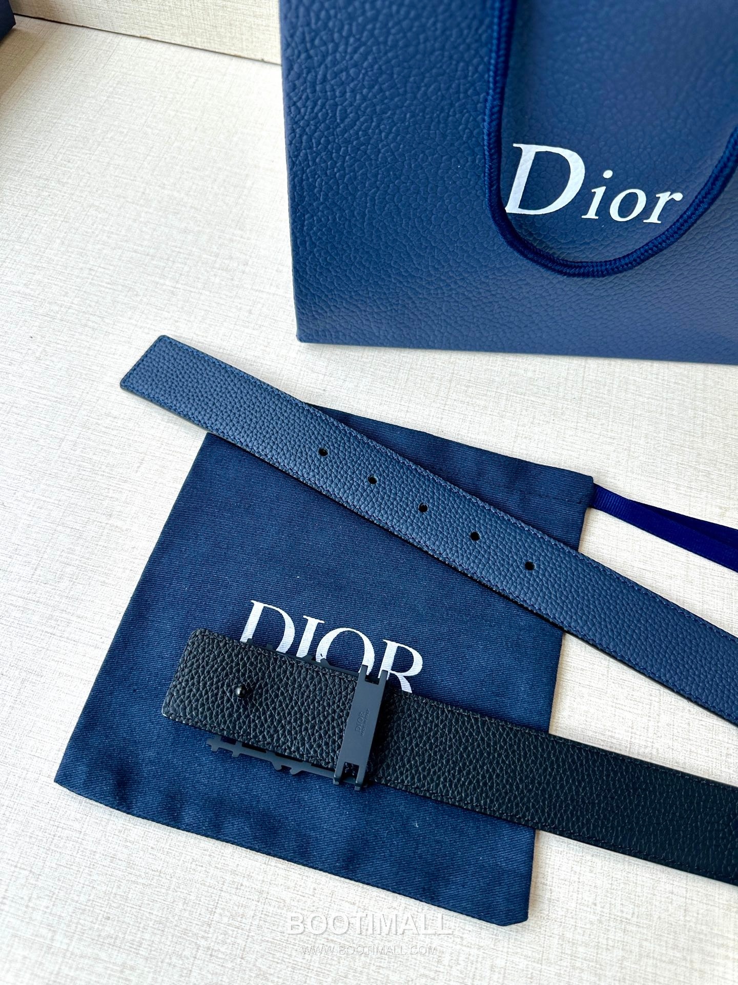 디올 카나주 패턴 카프스킨 블랙 단면 벨트 로고 카나주 버클 Dior Cannage Pattern Calfskin Belt with Logo Cannage Buckle 3.5cm 6