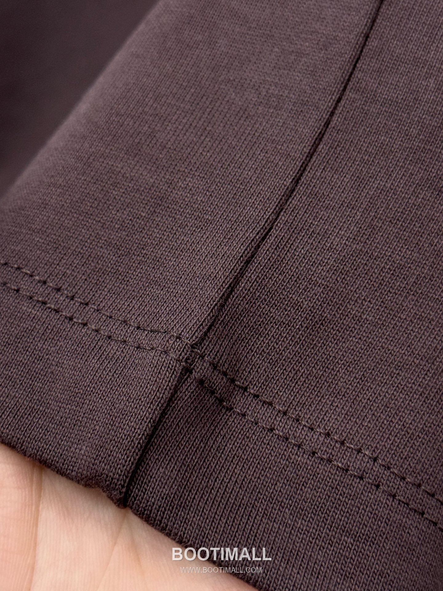 엠엠식스 로고 프린트 코튼 루즈핏 반팔 티셔츠 브라운 MM6 Logo Print Cotton Loose Fit Short Sleeve T-Shirt D23521 8