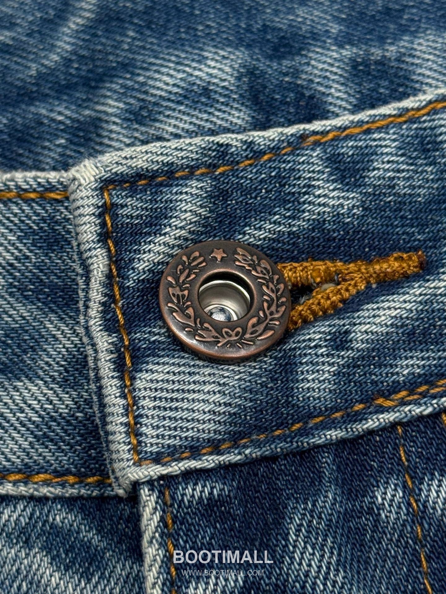 아크네 스튜디오 로고 프린트 유기농 코튼 디스트로이드 스트레이트 데님 팬츠 Acne Studios Logo Print Organic Cotton Distressed Straight Denim Pants D295743 14