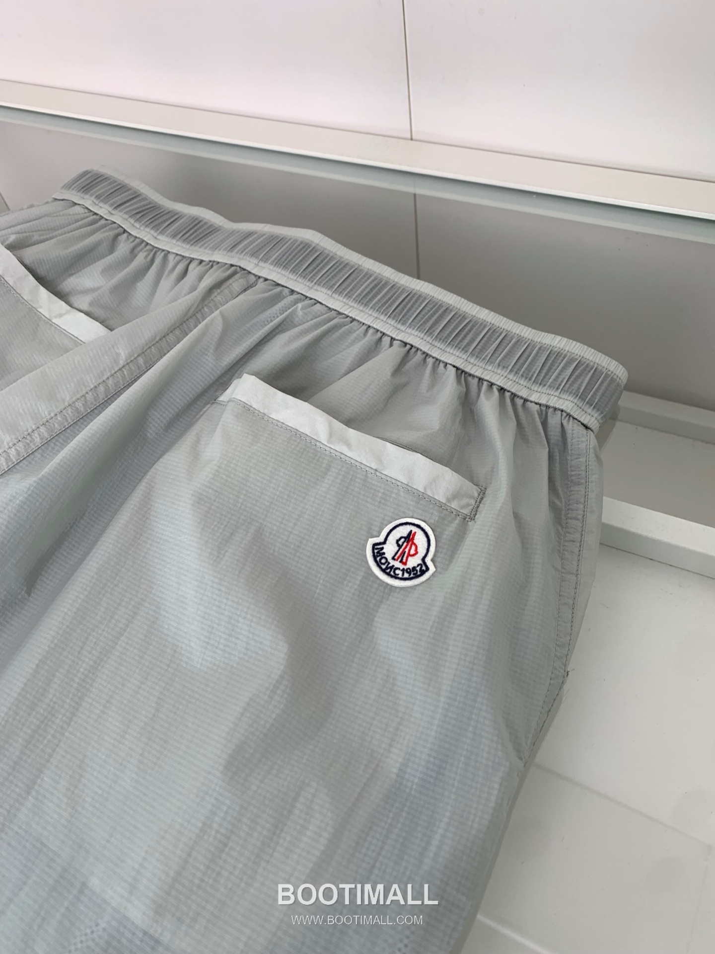 오프화이트 로고 버클 나일론 블렌드 버건디 그린 비치 쇼츠 Off-White Logo Buckle Nylon Blend Beach Shorts D24542 7