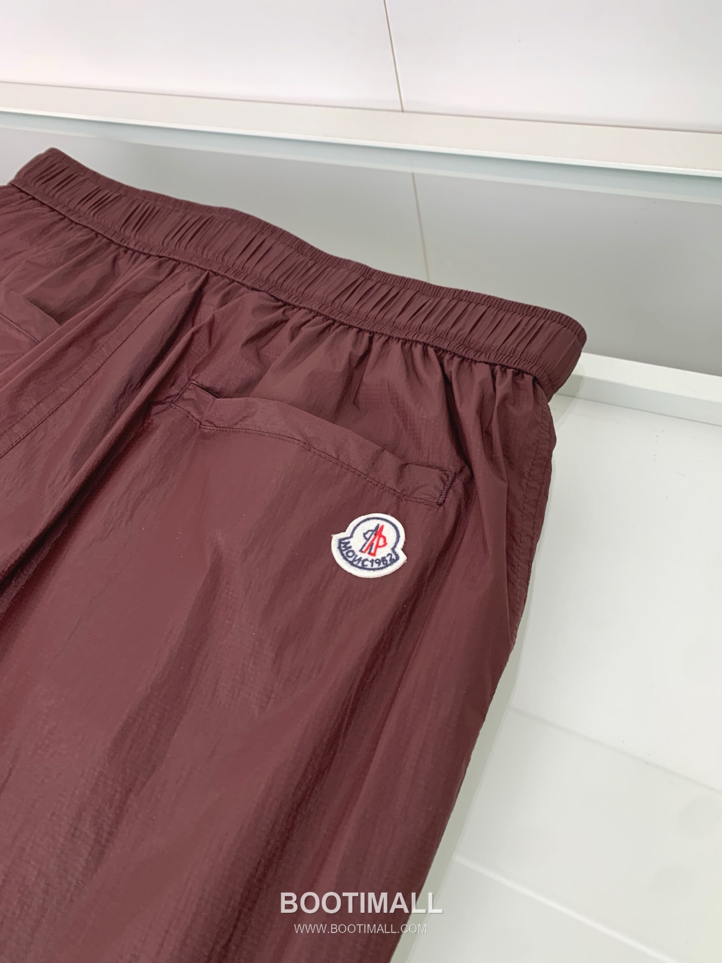 오프화이트 로고 버클 나일론 블렌드 버건디 그린 비치 쇼츠 Off-White Logo Buckle Nylon Blend Beach Shorts D24542 7