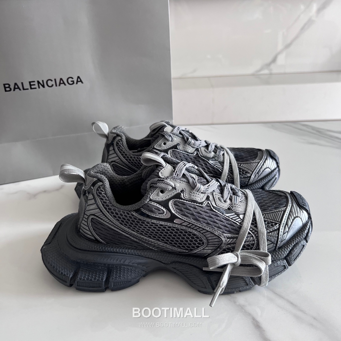 발렌시아가 팬텀 스니커즈 메쉬 레더 블랙 청키 러너 스니커즈 Balenciaga Phantom Sneaker Mesh Leather Black Chunky Runner Sneakers 1