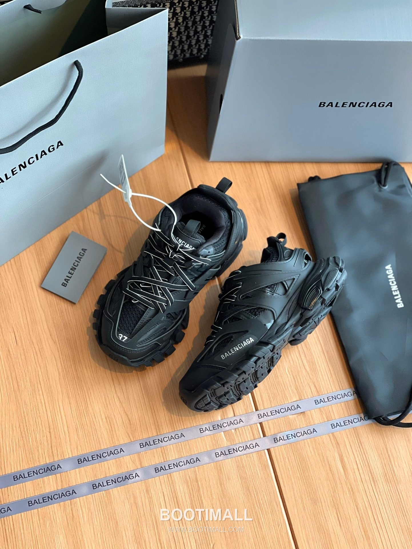 발렌시아가 트랙 메쉬 레더 블랙 청키 러너 스니커즈 Balenciaga Track Mesh Leather Black Chunky Runner Sneakers 7