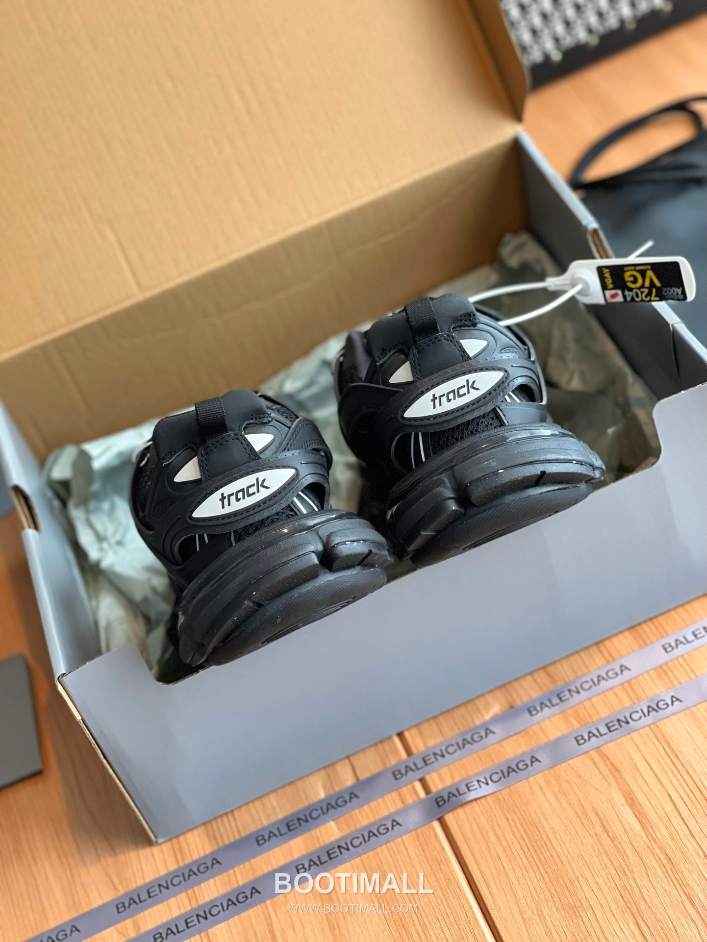 발렌시아가 트랙 메쉬 레더 블랙 청키 러너 스니커즈 Balenciaga Track Mesh Leather Black Chunky Runner Sneakers 8