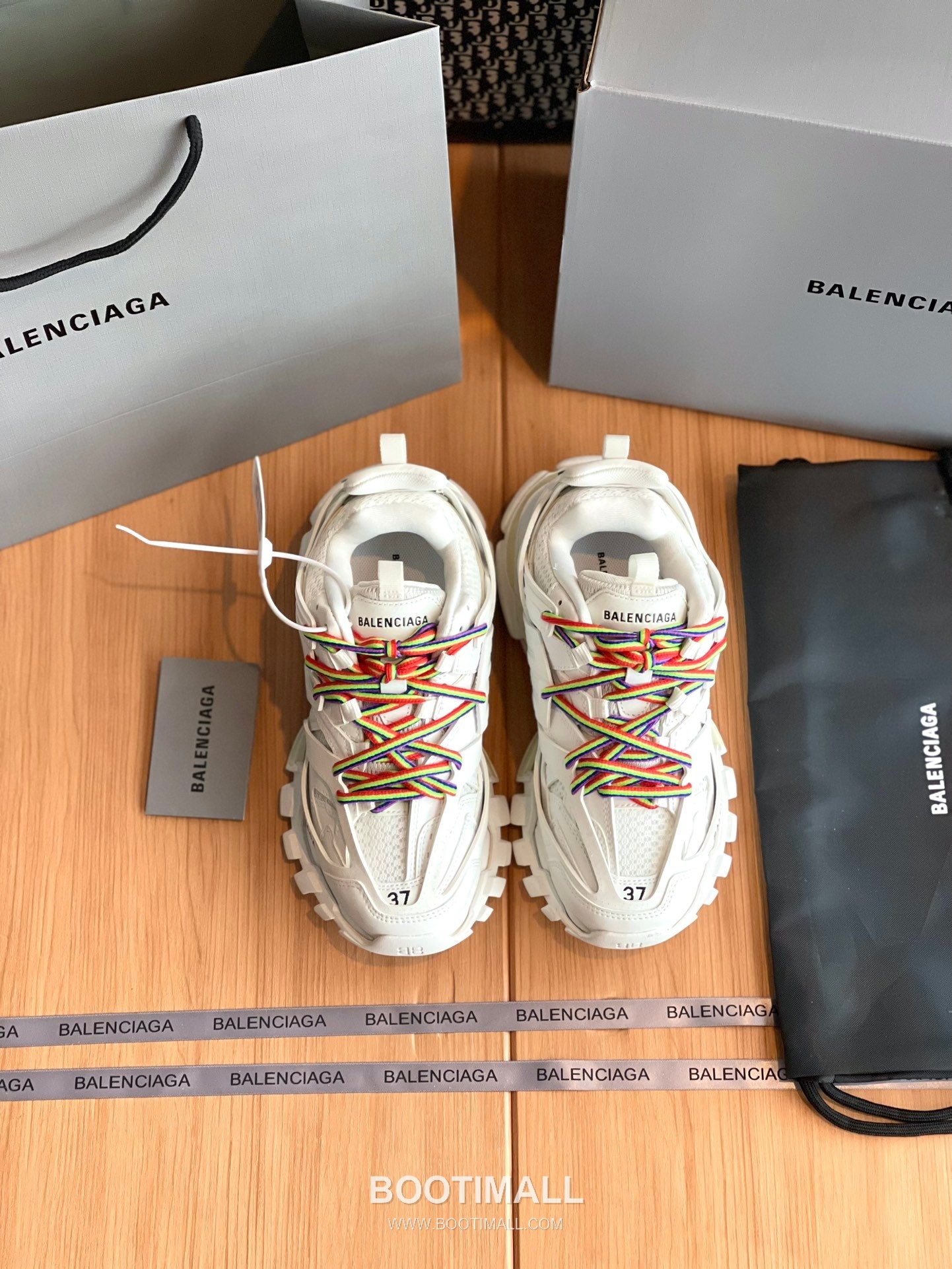 발렌시아가 트랙 메쉬 레더 블랙 청키 러너 스니커즈 Balenciaga Track Mesh Leather Black Chunky Runner Sneakers 1