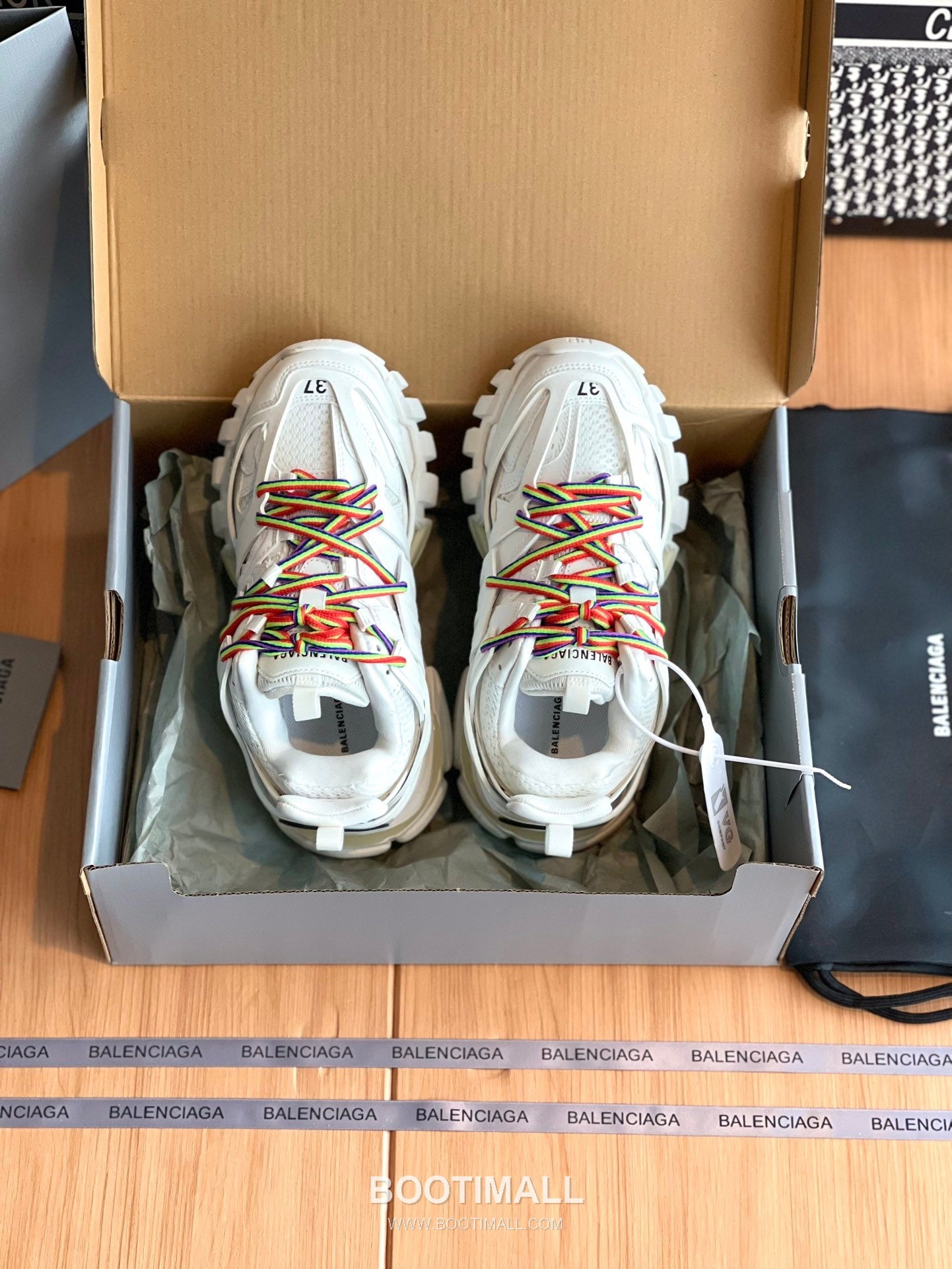 발렌시아가 트랙 메쉬 레더 블랙 청키 러너 스니커즈 Balenciaga Track Mesh Leather Black Chunky Runner Sneakers 4