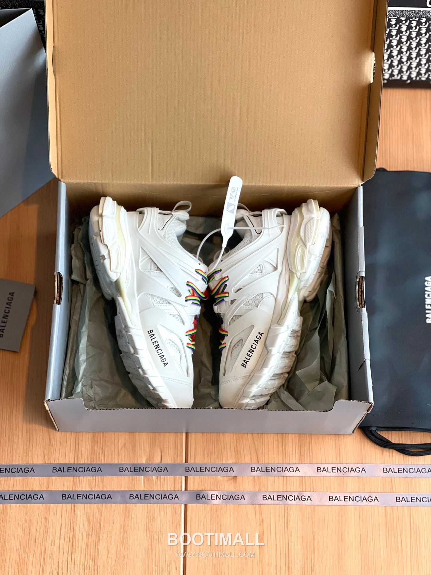 발렌시아가 트랙 메쉬 레더 블랙 청키 러너 스니커즈 Balenciaga Track Mesh Leather Black Chunky Runner Sneakers 6