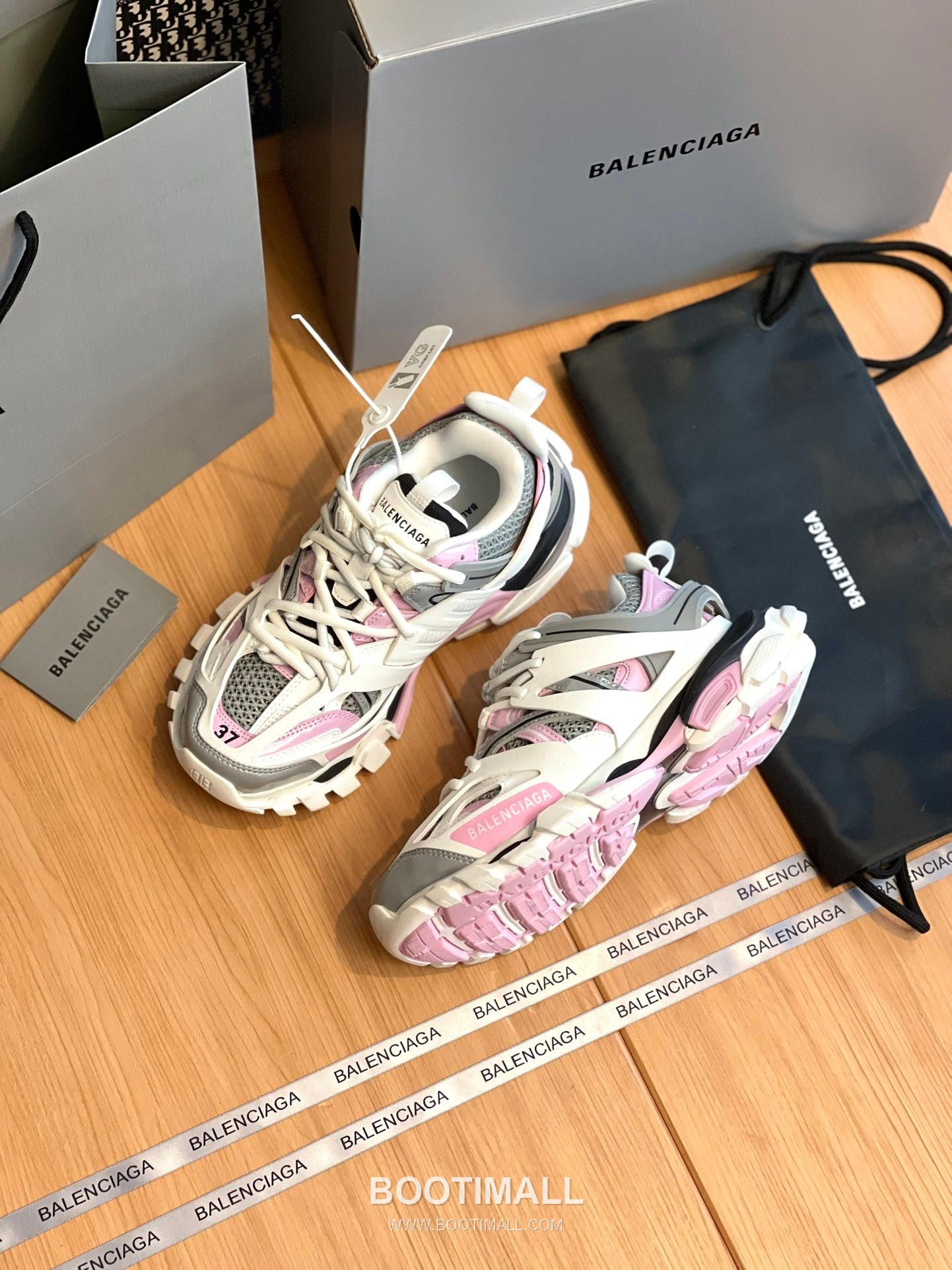 발렌시아가 트랙 메쉬 레더 블랙 청키 러너 스니커즈 Balenciaga Track Mesh Leather Black Chunky Runner Sneakers 7