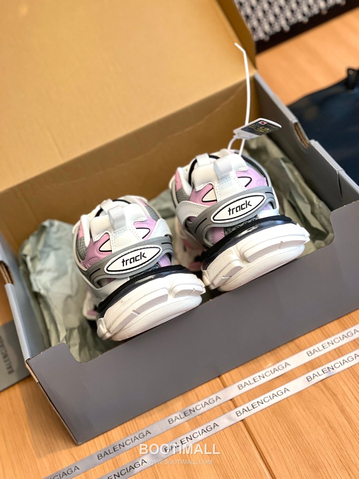 발렌시아가 트랙 메쉬 레더 블랙 청키 러너 스니커즈 Balenciaga Track Mesh Leather Black Chunky Runner Sneakers 8