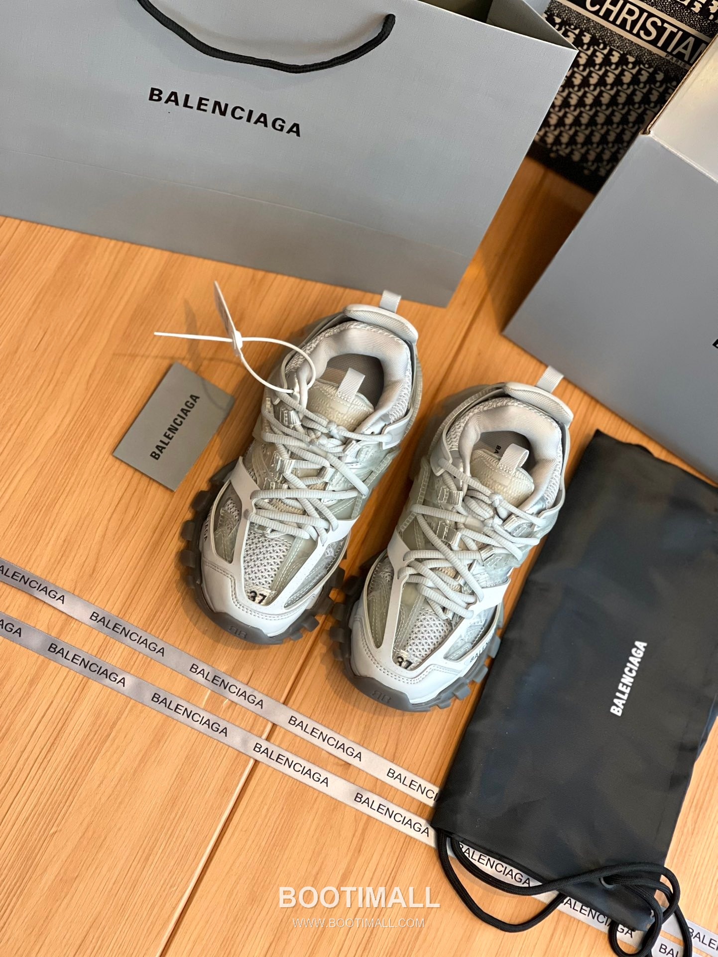 발렌시아가 트랙 메쉬 레더 블랙 청키 러너 스니커즈 Balenciaga Track Mesh Leather Black Chunky Runner Sneakers 3