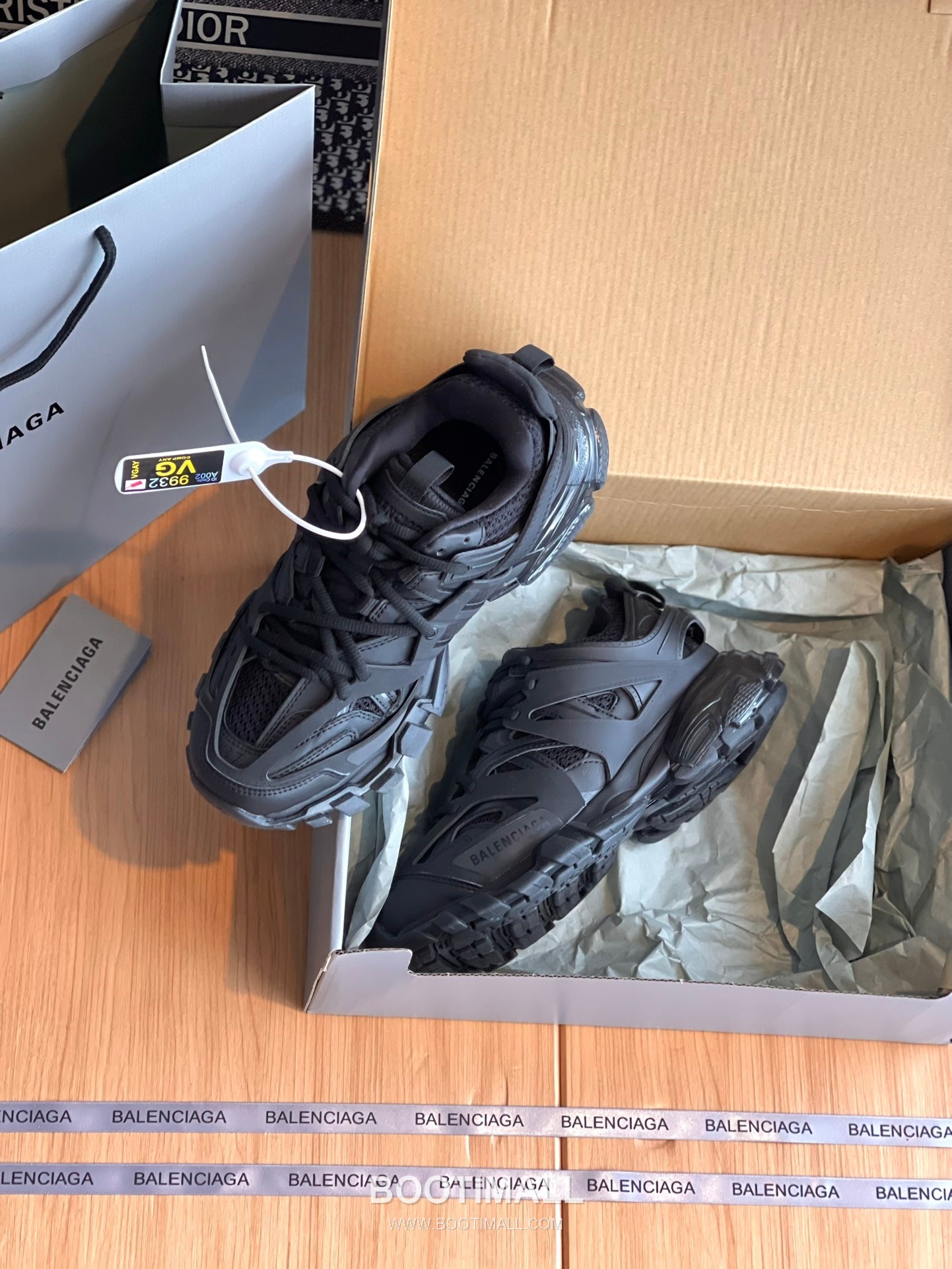 발렌시아가 트랙 메쉬 레더 블랙 청키 러너 스니커즈 Balenciaga Track Mesh Leather Black Chunky Runner Sneakers 5