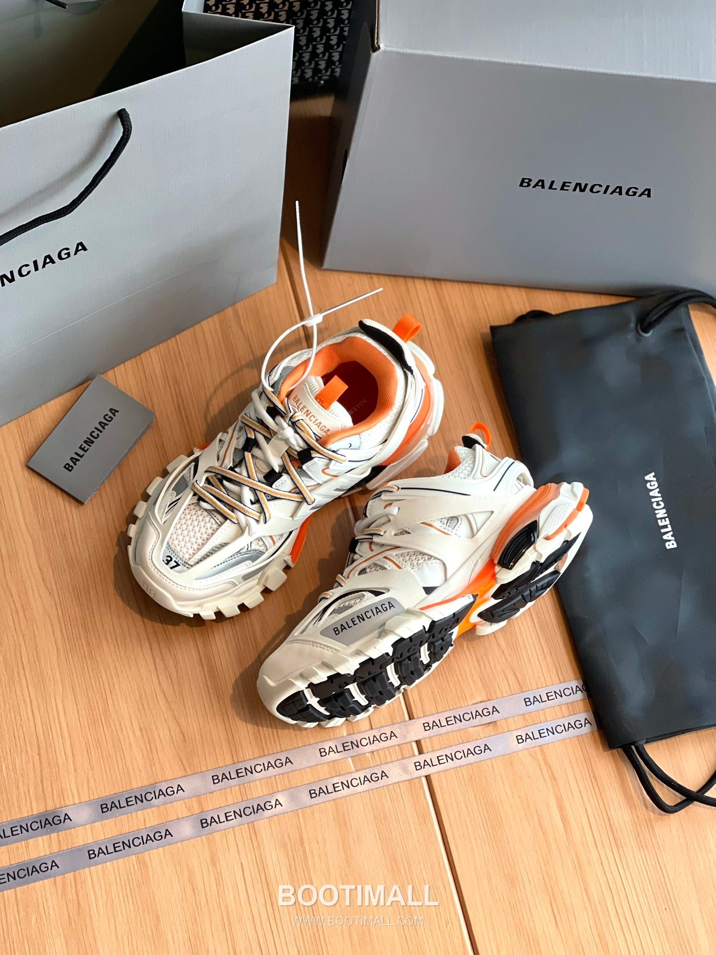 발렌시아가 트랙 메쉬 레더 블랙 청키 러너 스니커즈 Balenciaga Track Mesh Leather Black Chunky Runner Sneakers 7