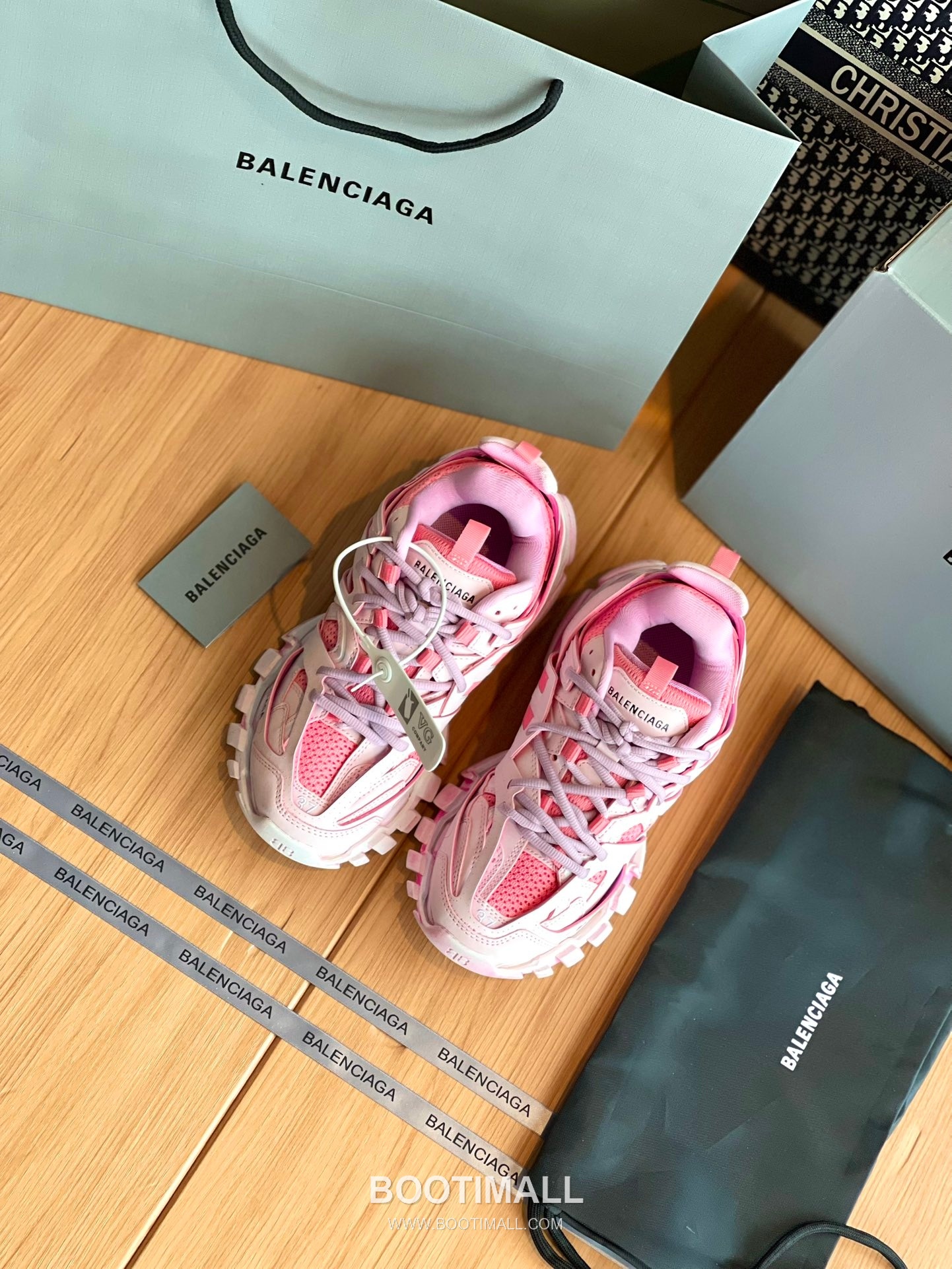 발렌시아가 트랙 메쉬 레더 블랙 청키 러너 스니커즈 Balenciaga Track Mesh Leather Black Chunky Runner Sneakers 3